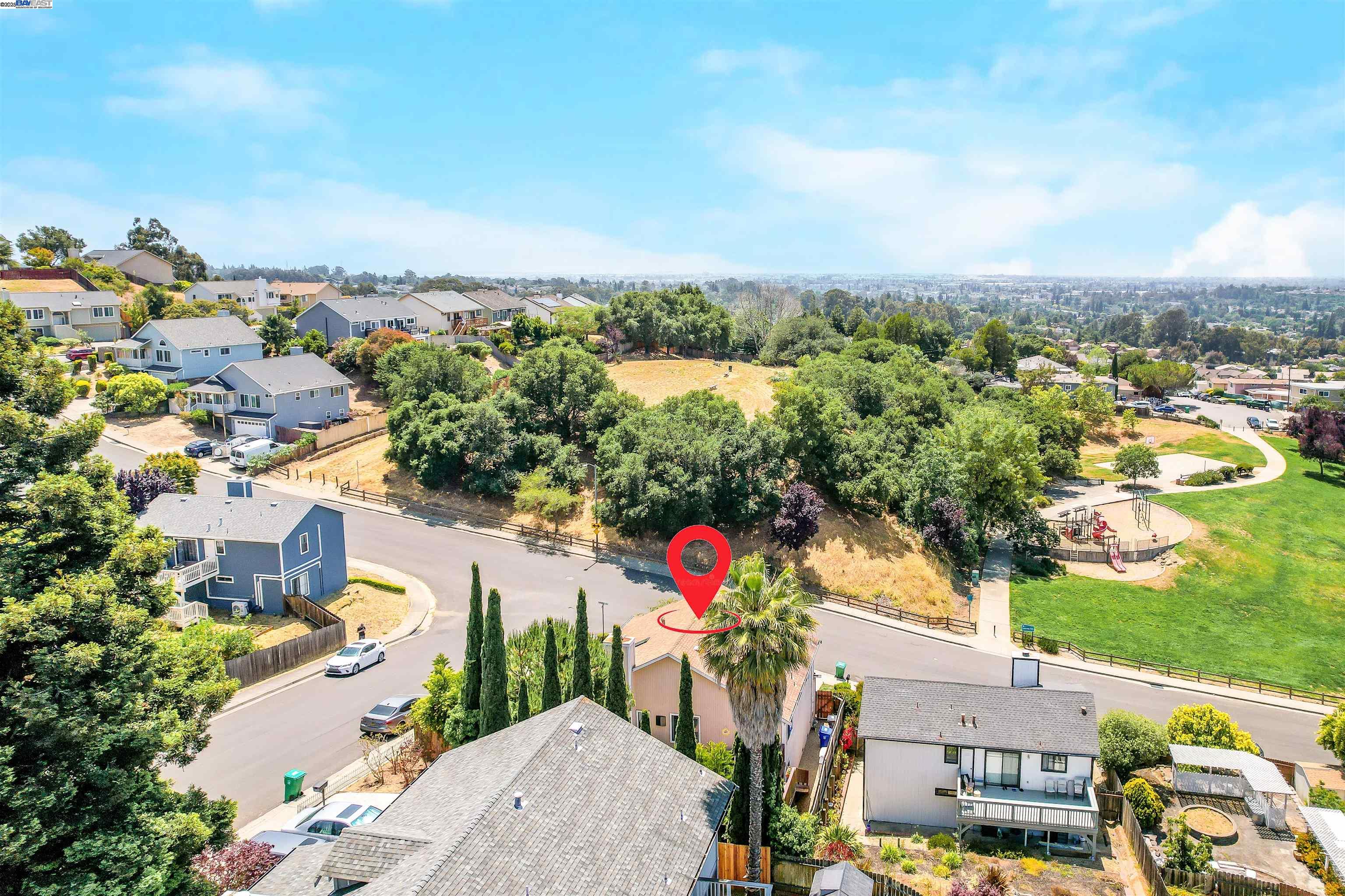 23380 Lakeridge Avenue, Hayward, California 94541, 3 Bedrooms Bedrooms, 7 Rooms Rooms,3 BathroomsBathrooms,Residential,For Sale,23380 Lakeridge Avenue,41103267