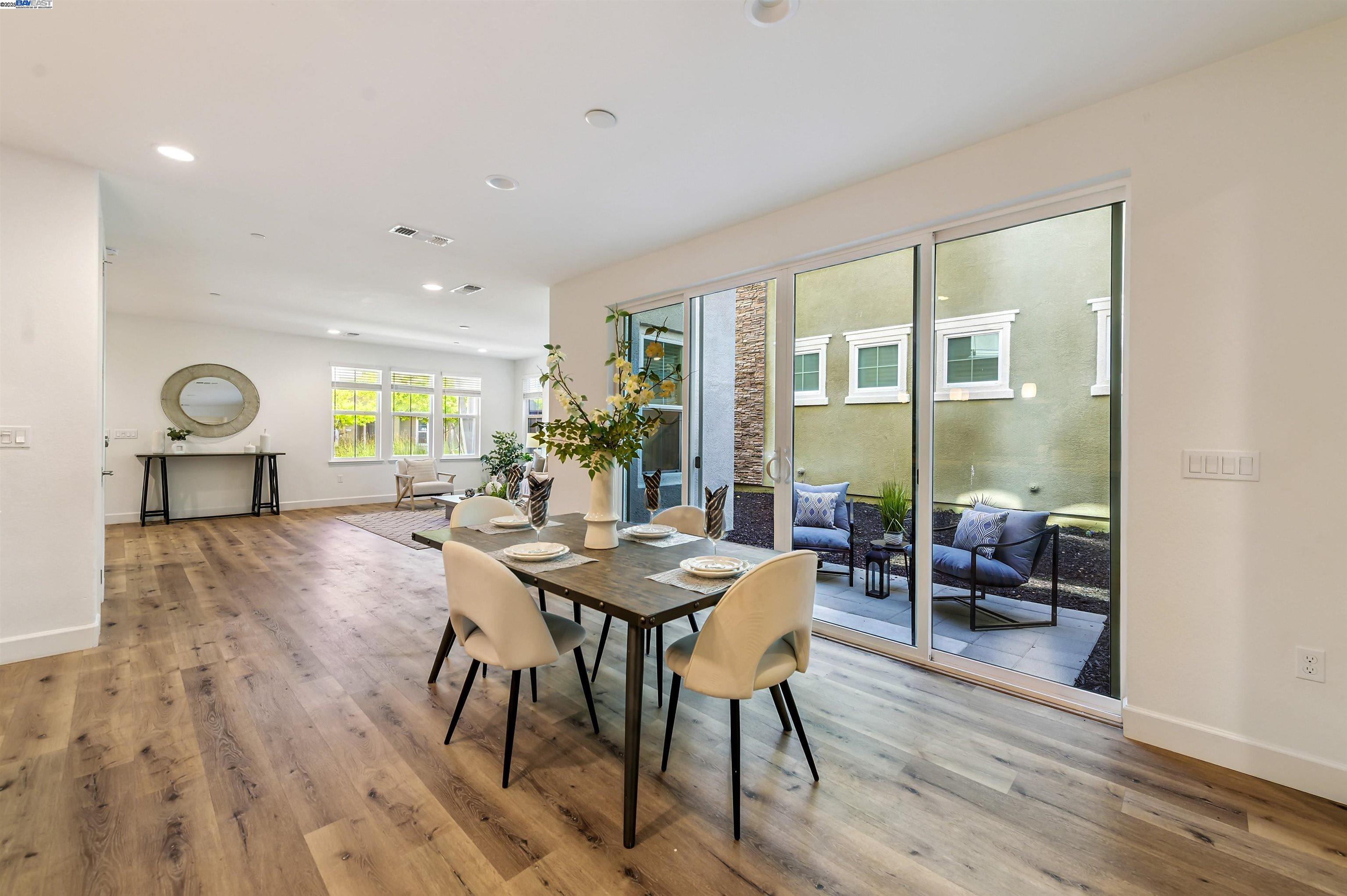 Detail Gallery Image 9 of 56 For 7260 Mount Veeder Rd, Dublin,  CA 94568 - 5 Beds | 4/1 Baths