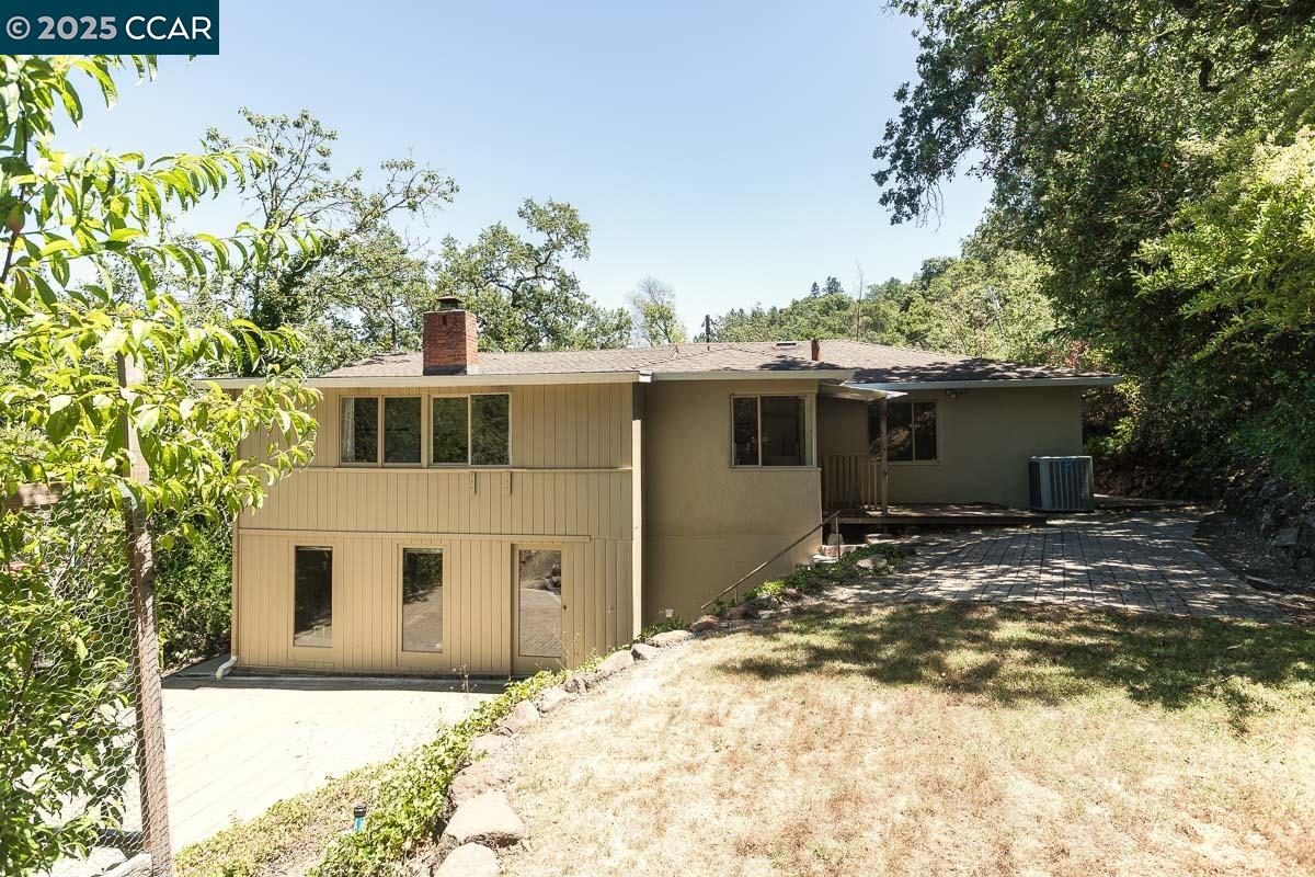 877 Mountain View Dr, Lafayette, California 94549, 3 Bedrooms Bedrooms, 6 Rooms Rooms,2 BathroomsBathrooms,Residential,For Sale,877 Mountain View Dr,41103274