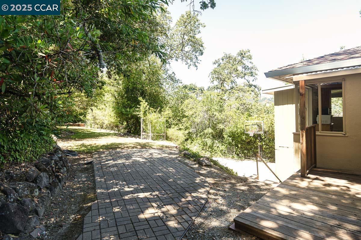 877 Mountain View Dr, Lafayette, California 94549, 3 Bedrooms Bedrooms, 6 Rooms Rooms,2 BathroomsBathrooms,Residential,For Sale,877 Mountain View Dr,41103274