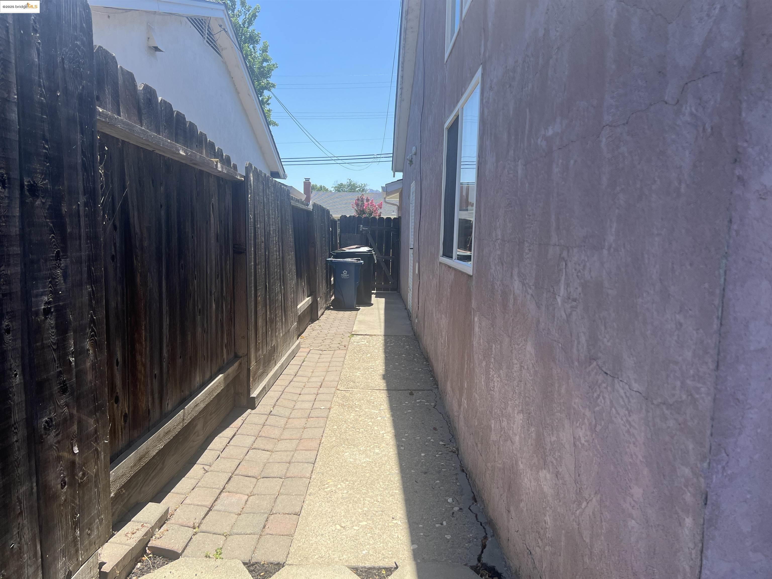 3401 Longview Rd, Antioch, California 94509, 4 Bedrooms Bedrooms, 9 Rooms Rooms,2 BathroomsBathrooms,Residential,For Sale,3401 Longview Rd,41103276