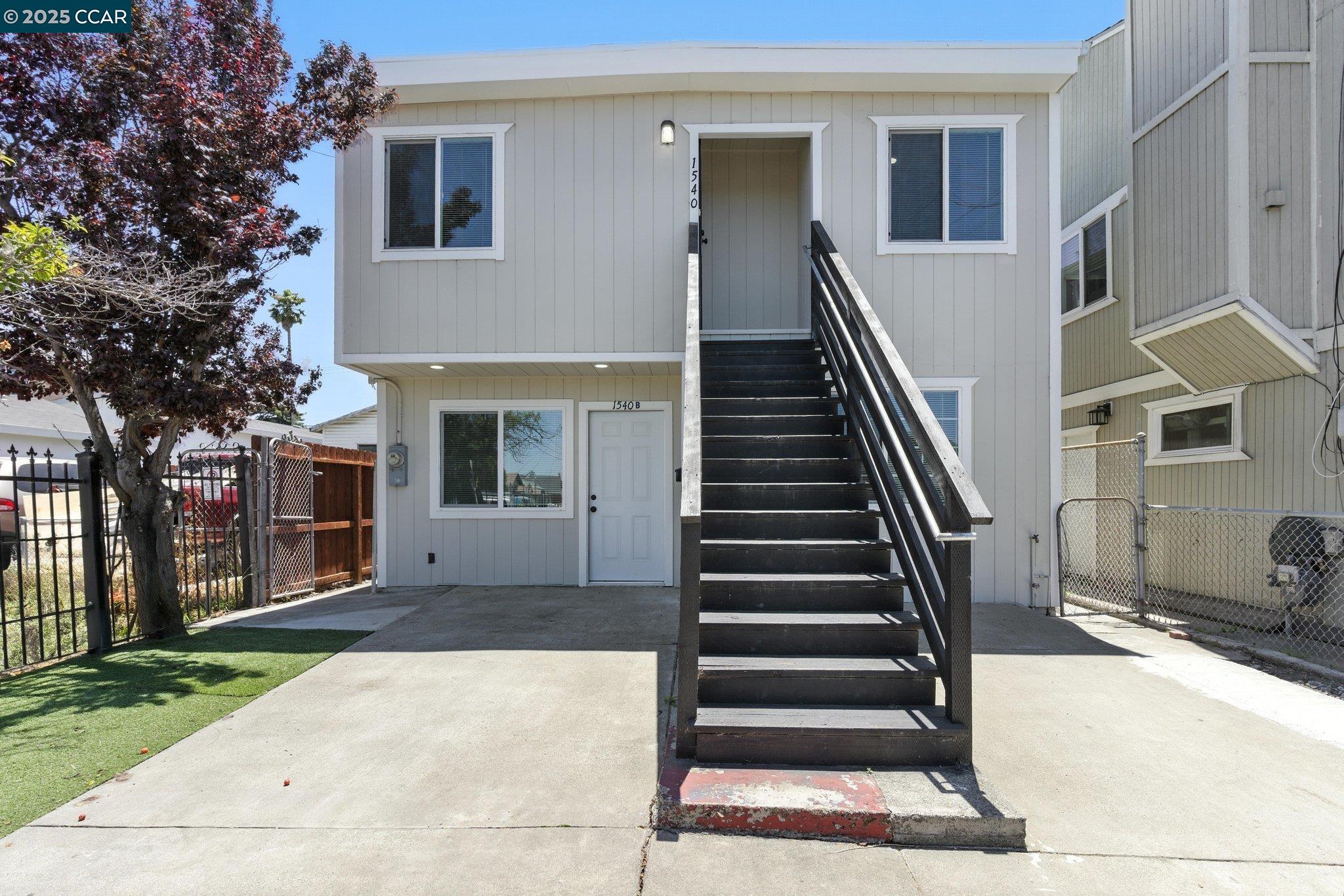 Detail Gallery Image 3 of 43 For 1540 Bush Ave, San Pablo,  CA 94806 - 4 Beds | 2 Baths