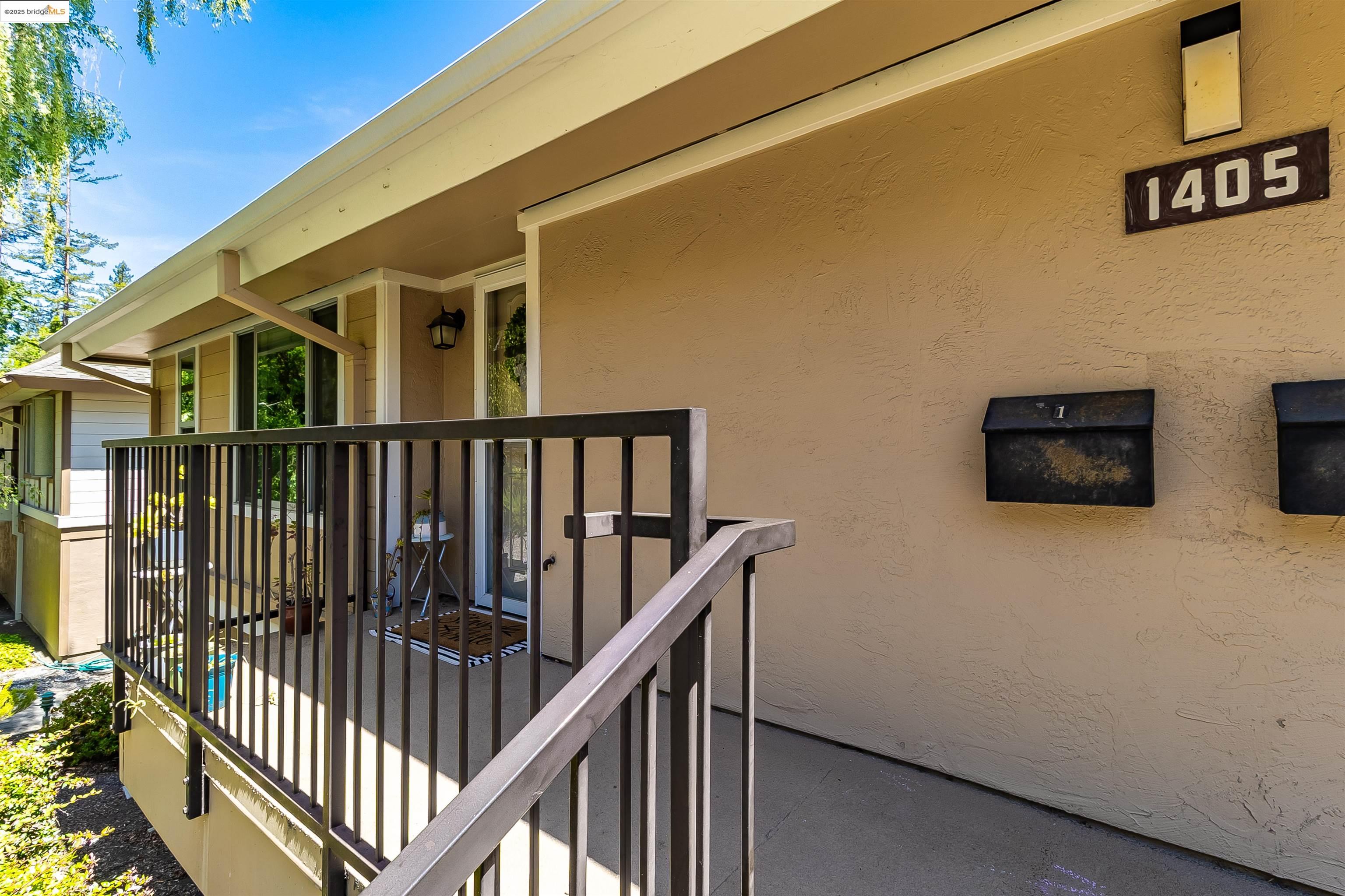 1405 Ptarmigan Dr # 1, Walnut Creek, California 94595, 1 Bedroom Bedrooms, 4 Rooms Rooms,1 BathroomBathrooms,Residential,For Sale,1405 Ptarmigan Dr # 1,41103281
