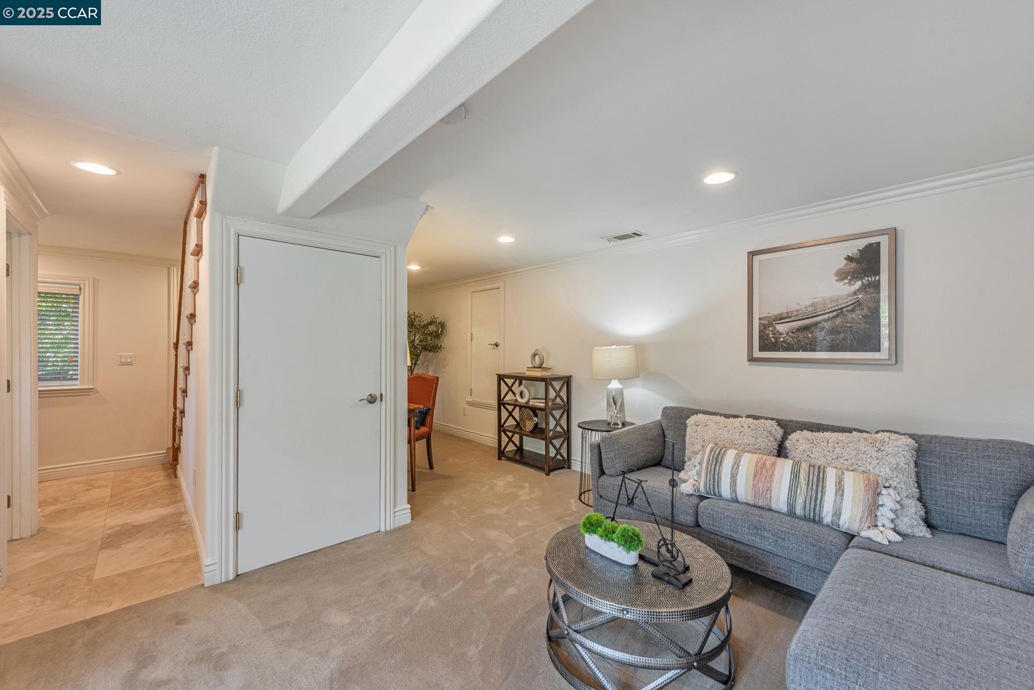 Detail Gallery Image 20 of 55 For 285 Moraga Way, Orinda,  CA 94563 - 3 Beds | 3 Baths