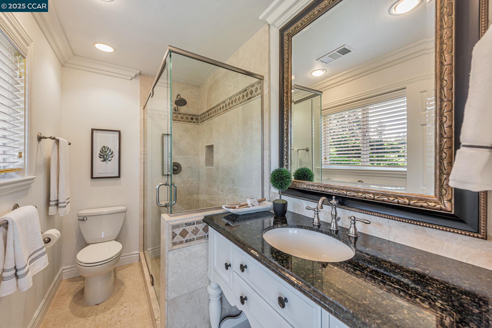 Detail Gallery Image 31 of 55 For 285 Moraga Way, Orinda,  CA 94563 - 3 Beds | 3 Baths