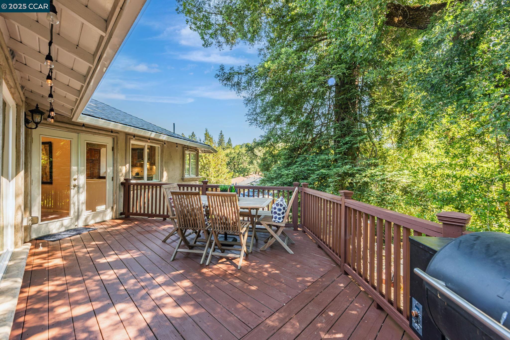 Detail Gallery Image 40 of 55 For 285 Moraga Way, Orinda,  CA 94563 - 3 Beds | 3 Baths