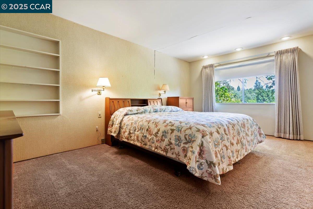 645 Evelyn Ct, Lafayette, California 94549, 4 Bedrooms Bedrooms, 8 Rooms Rooms,2 BathroomsBathrooms,Residential,For Sale,645 Evelyn Ct,41103283