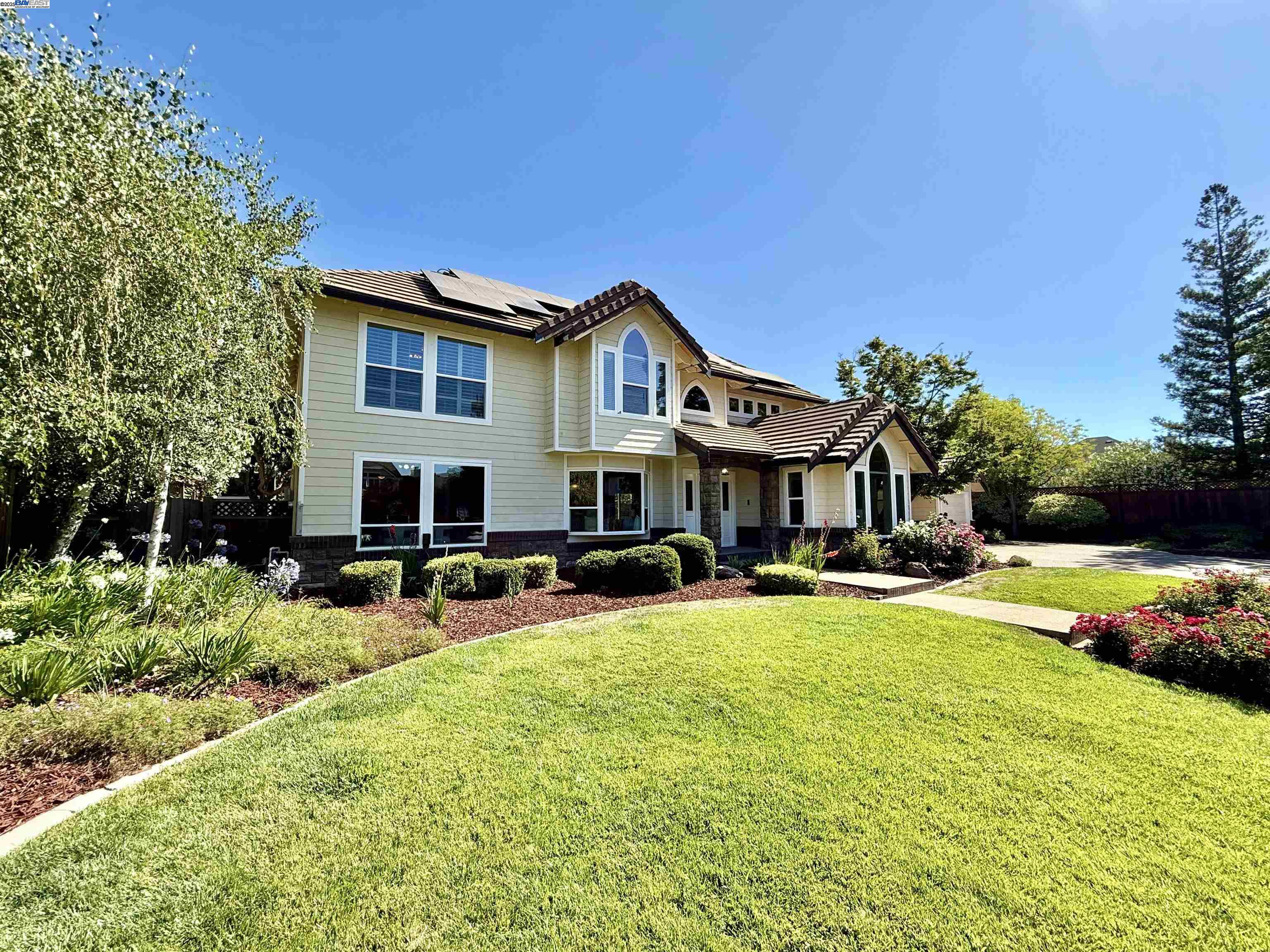 Detail Gallery Image 3 of 60 For 4482 Guilford Pl, Livermore,  CA 94550 - 5 Beds | 3 Baths