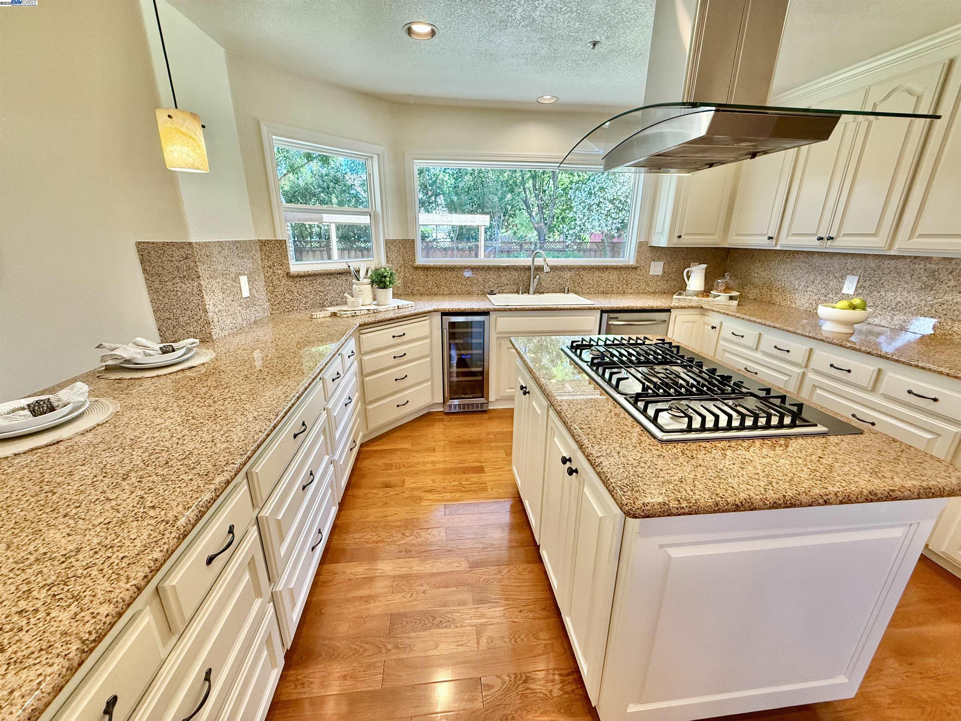 Detail Gallery Image 24 of 60 For 4482 Guilford Pl, Livermore,  CA 94550 - 5 Beds | 3 Baths