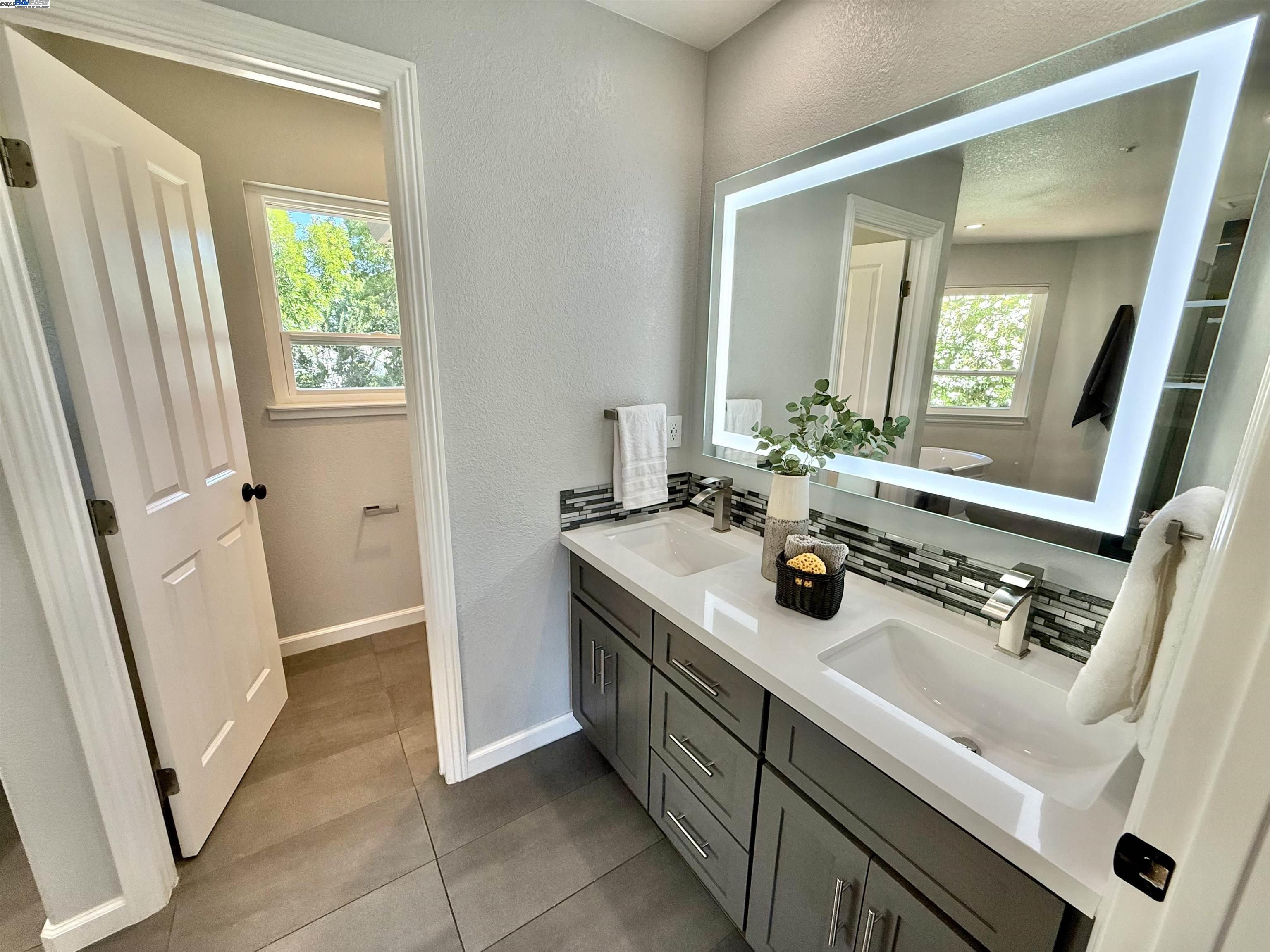 Detail Gallery Image 50 of 60 For 4482 Guilford Pl, Livermore,  CA 94550 - 5 Beds | 3 Baths
