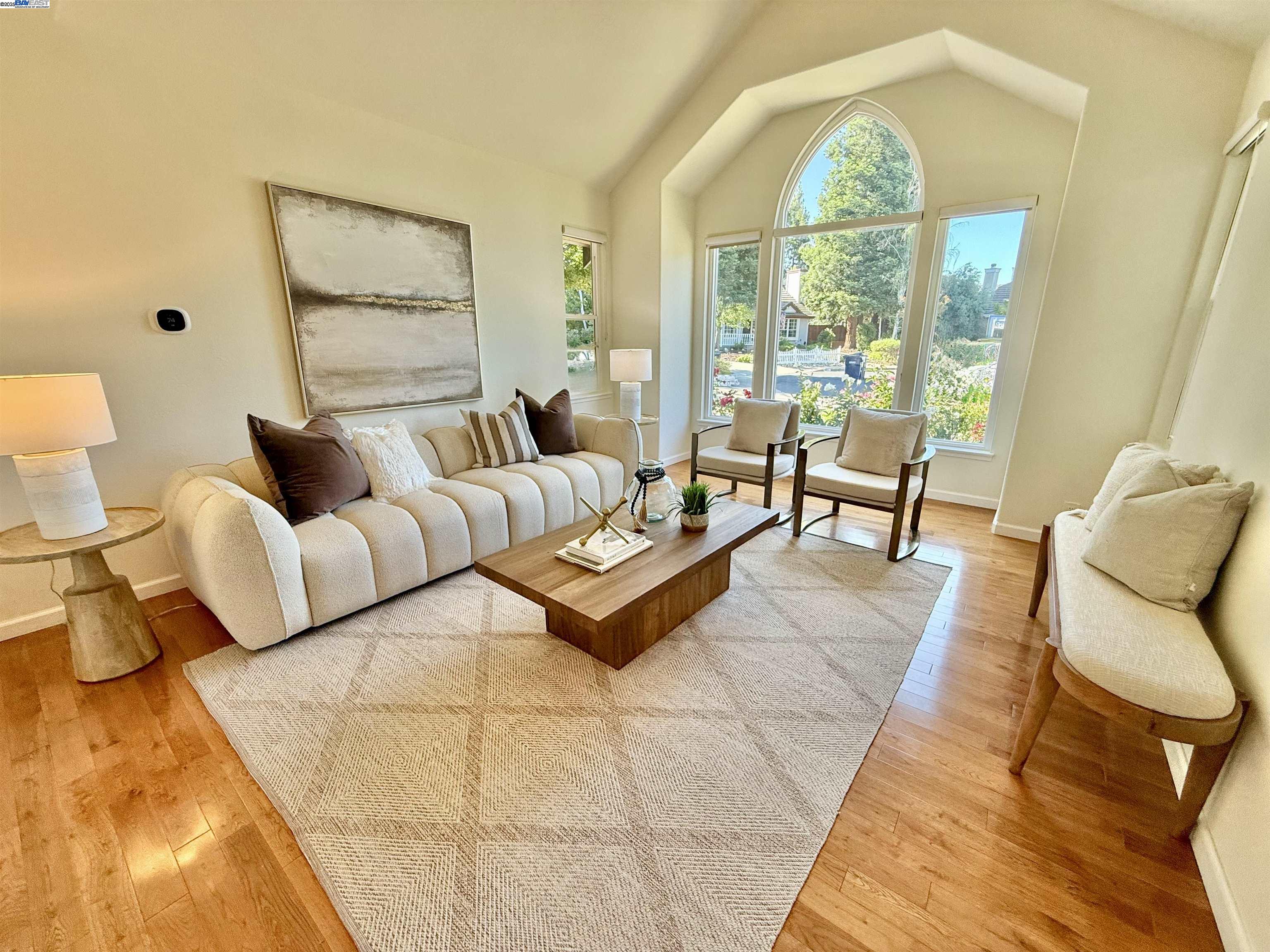Detail Gallery Image 6 of 60 For 4482 Guilford Pl, Livermore,  CA 94550 - 5 Beds | 3 Baths