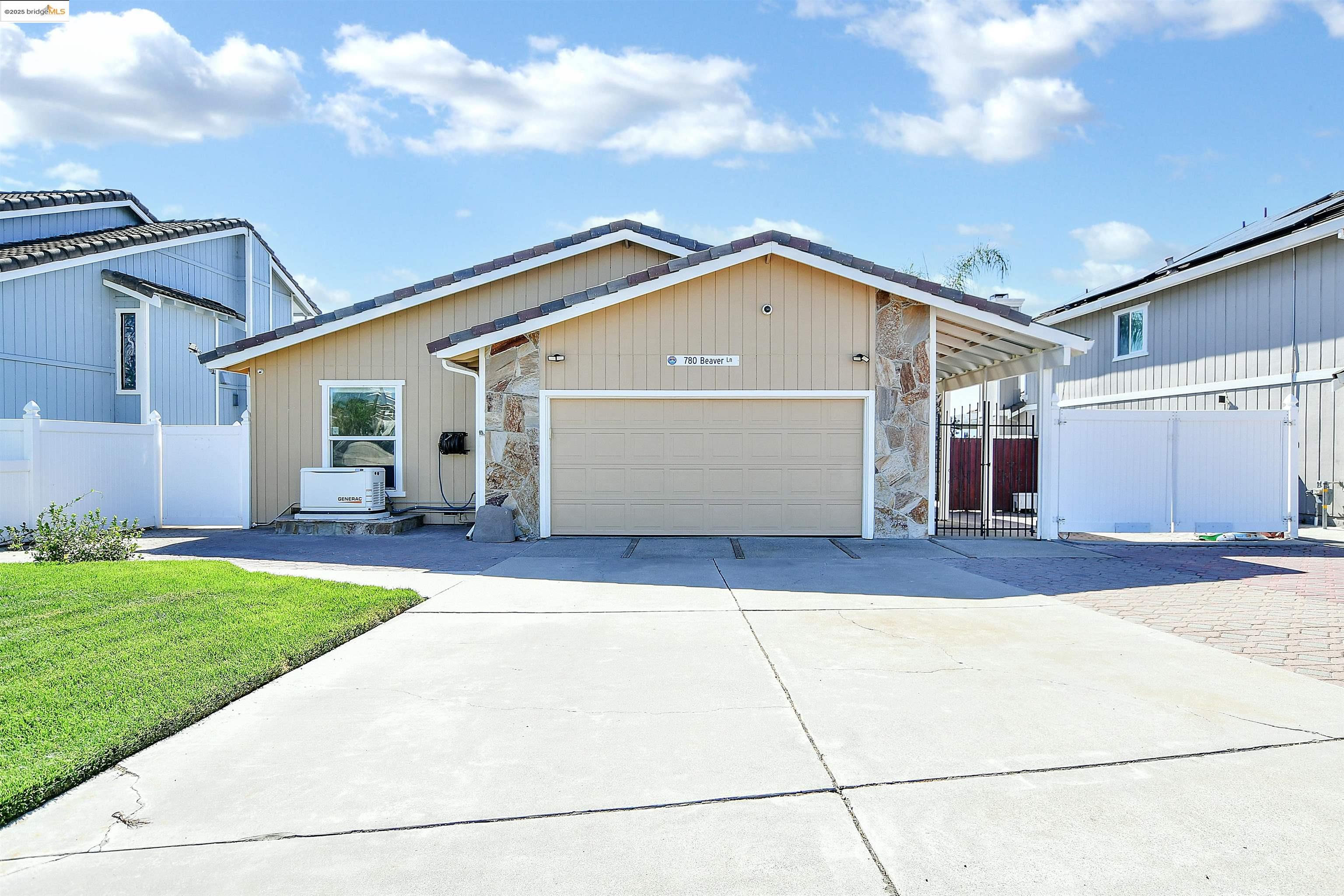 Detail Gallery Image 4 of 30 For 780 Beaver Ln, Discovery Bay,  CA 94505 - 3 Beds | 2 Baths