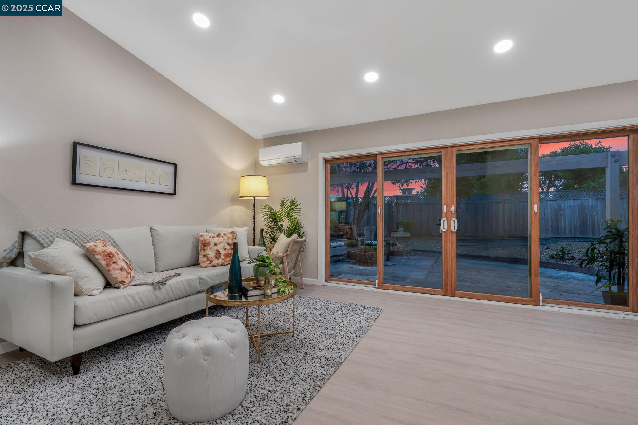 803 Hacienda way, San Rafael, California 94903, 4 Bedrooms Bedrooms, 8 Rooms Rooms,2 BathroomsBathrooms,Residential,For Sale,803 Hacienda way,41103286