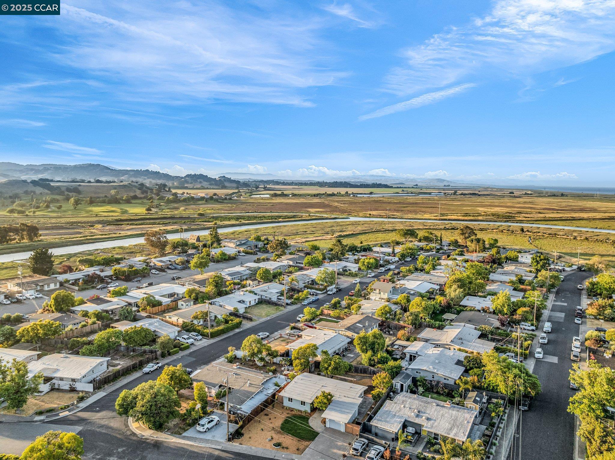 803 Hacienda way, San Rafael, California 94903, 4 Bedrooms Bedrooms, 8 Rooms Rooms,2 BathroomsBathrooms,Residential,For Sale,803 Hacienda way,41103286