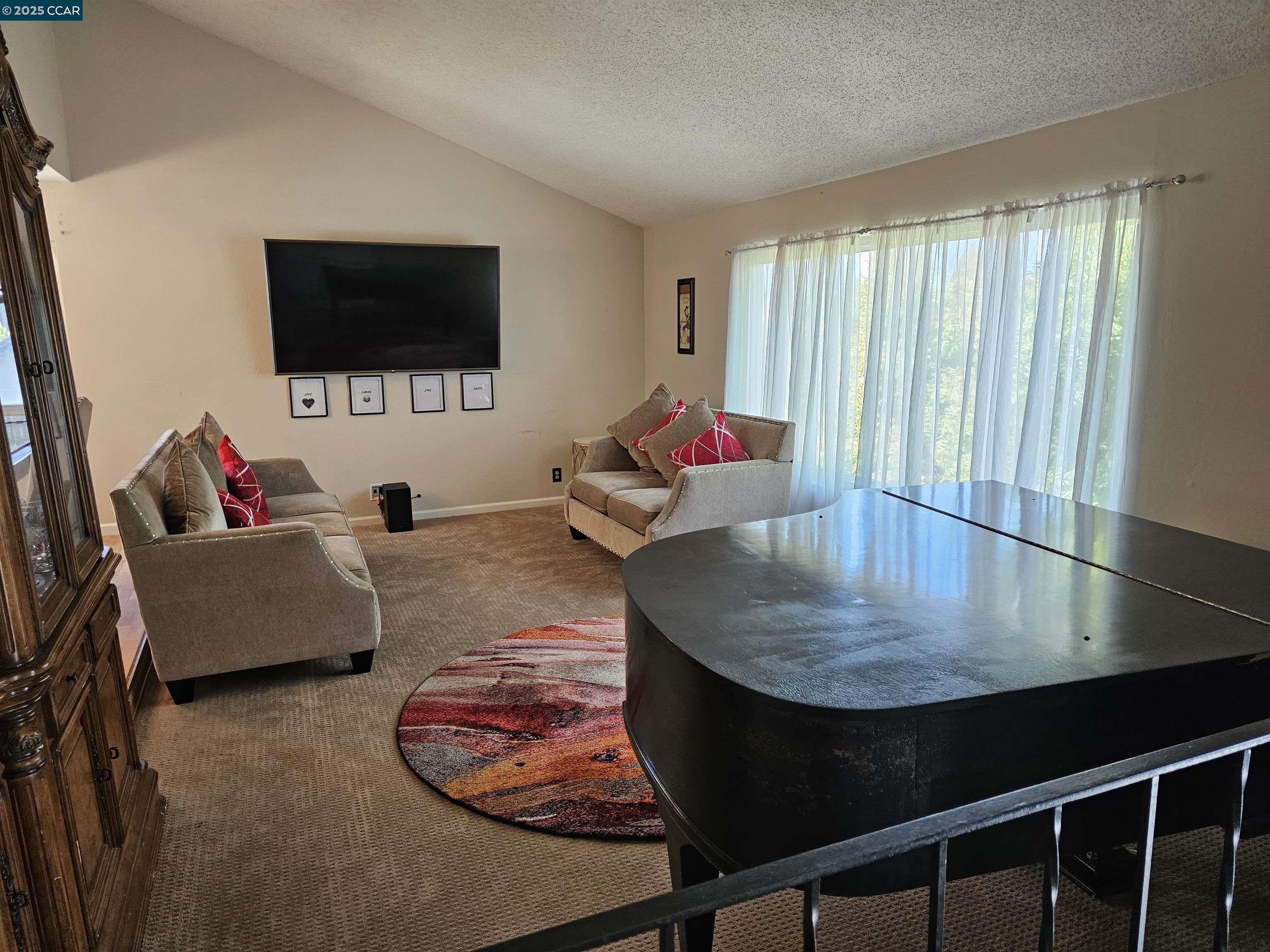 2180 Shea Dr, Pinole, California 94564, 3 Bedrooms Bedrooms, 8 Rooms Rooms,2 BathroomsBathrooms,Residential,For Sale,2180 Shea Dr,41103289