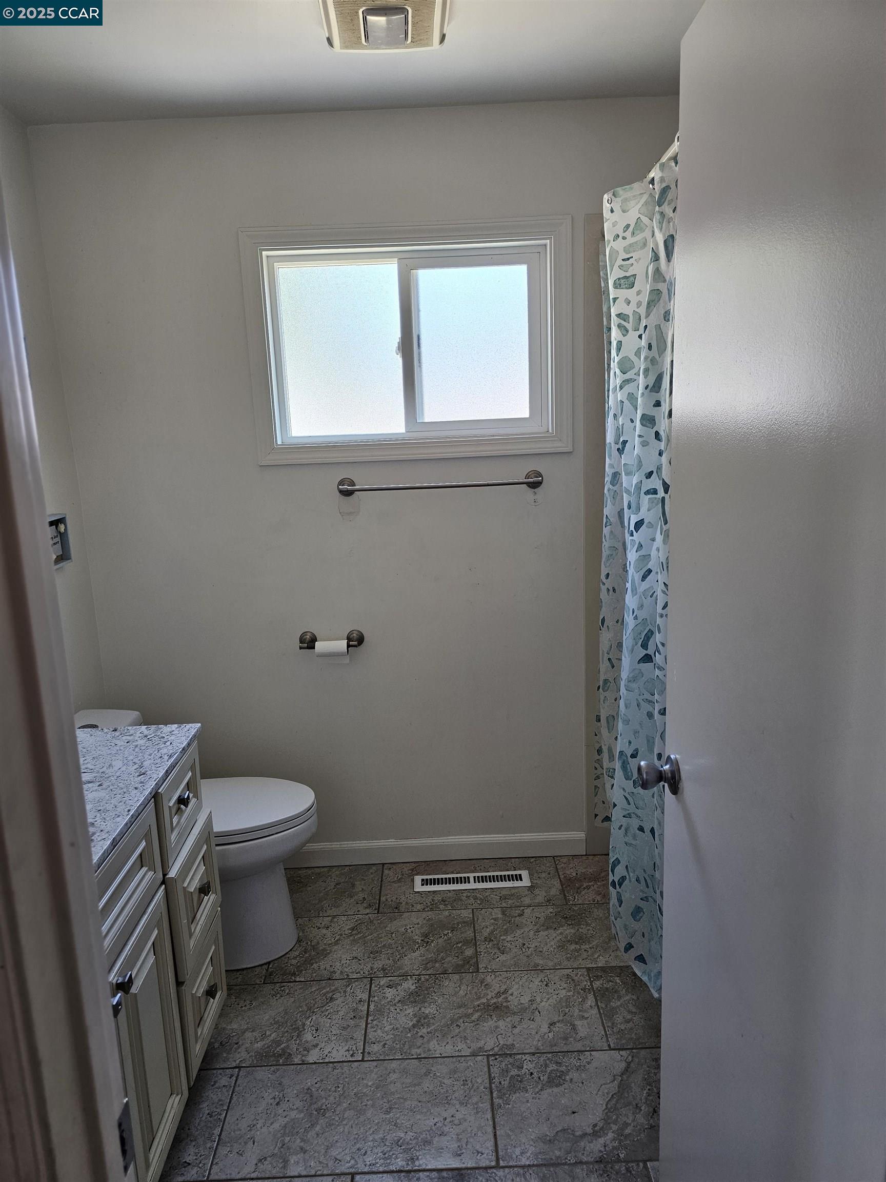 2180 Shea Dr, Pinole, California 94564, 3 Bedrooms Bedrooms, 8 Rooms Rooms,2 BathroomsBathrooms,Residential,For Sale,2180 Shea Dr,41103289