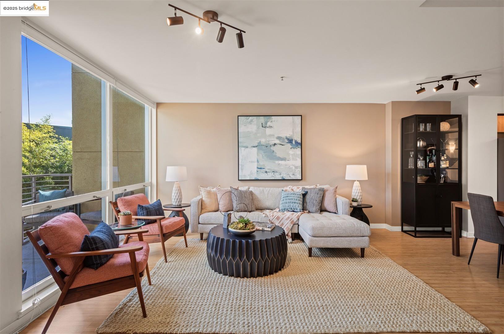 Photo #3: 41103290 Listing 