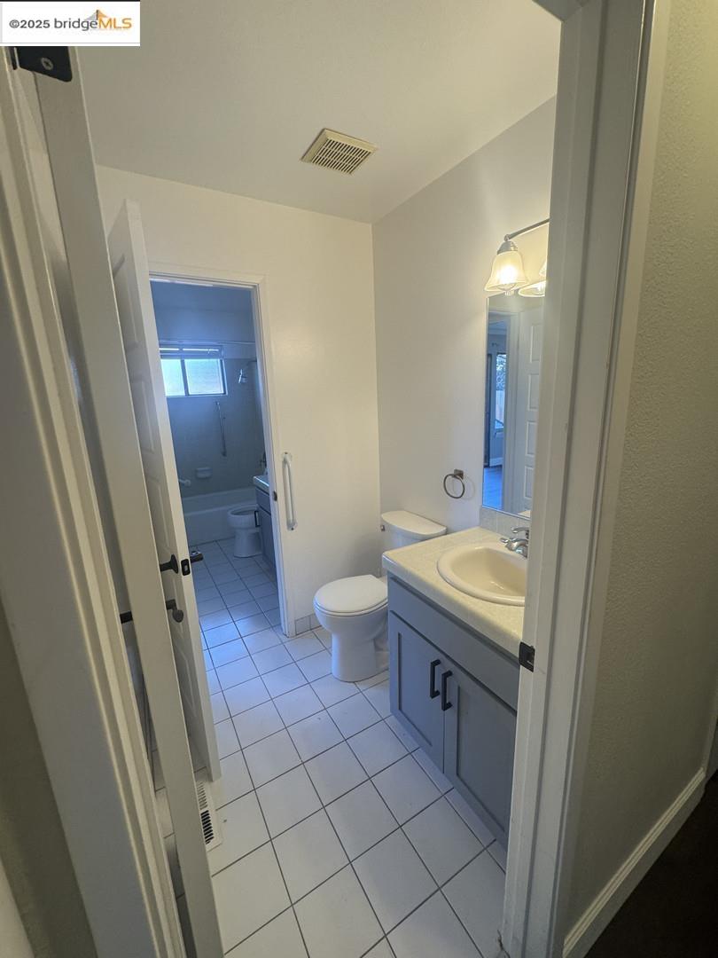 436 Walnut AVE, Santa Cruz, California 95060, 2 Bedrooms Bedrooms, 4 Rooms Rooms,1 BathroomBathrooms,Residential,For Sale,436 Walnut AVE,41103291