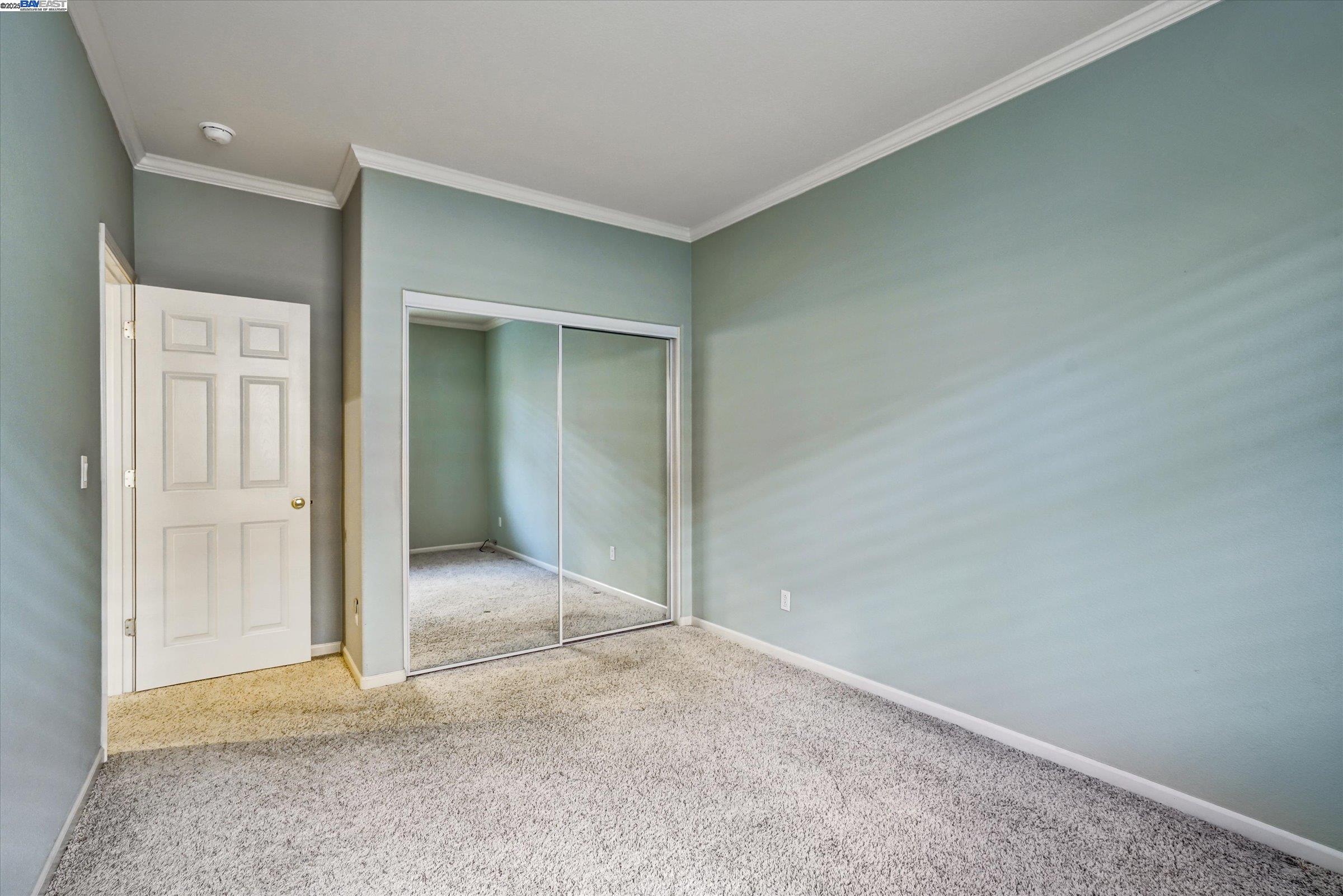 Detail Gallery Image 12 of 30 For 947 Autumn Oak Circle, Concord,  CA 94521 - 4 Beds | 2 Baths