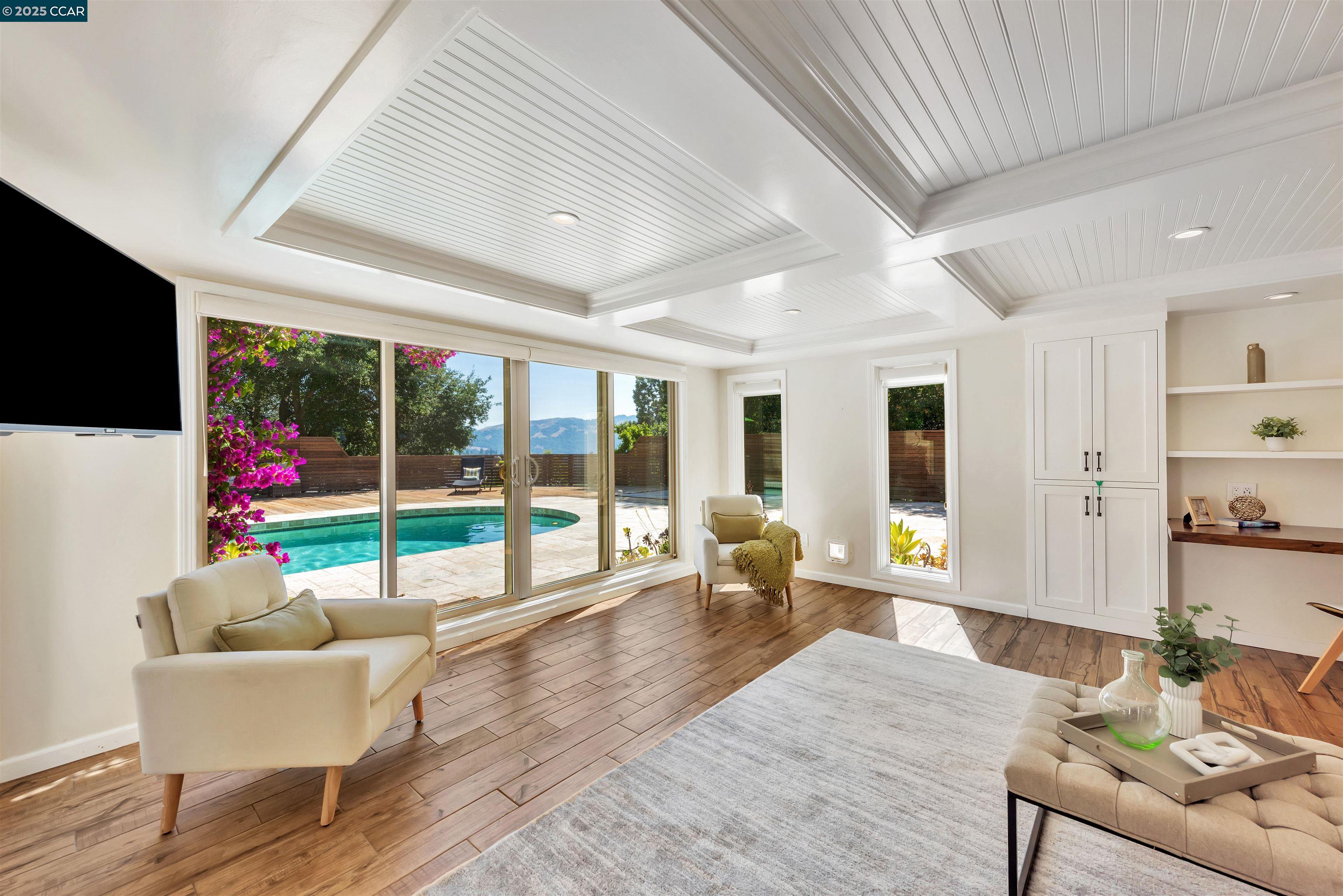 Detail Gallery Image 26 of 51 For 23 El Verano, Orinda,  CA 94563 - 4 Beds | 3 Baths