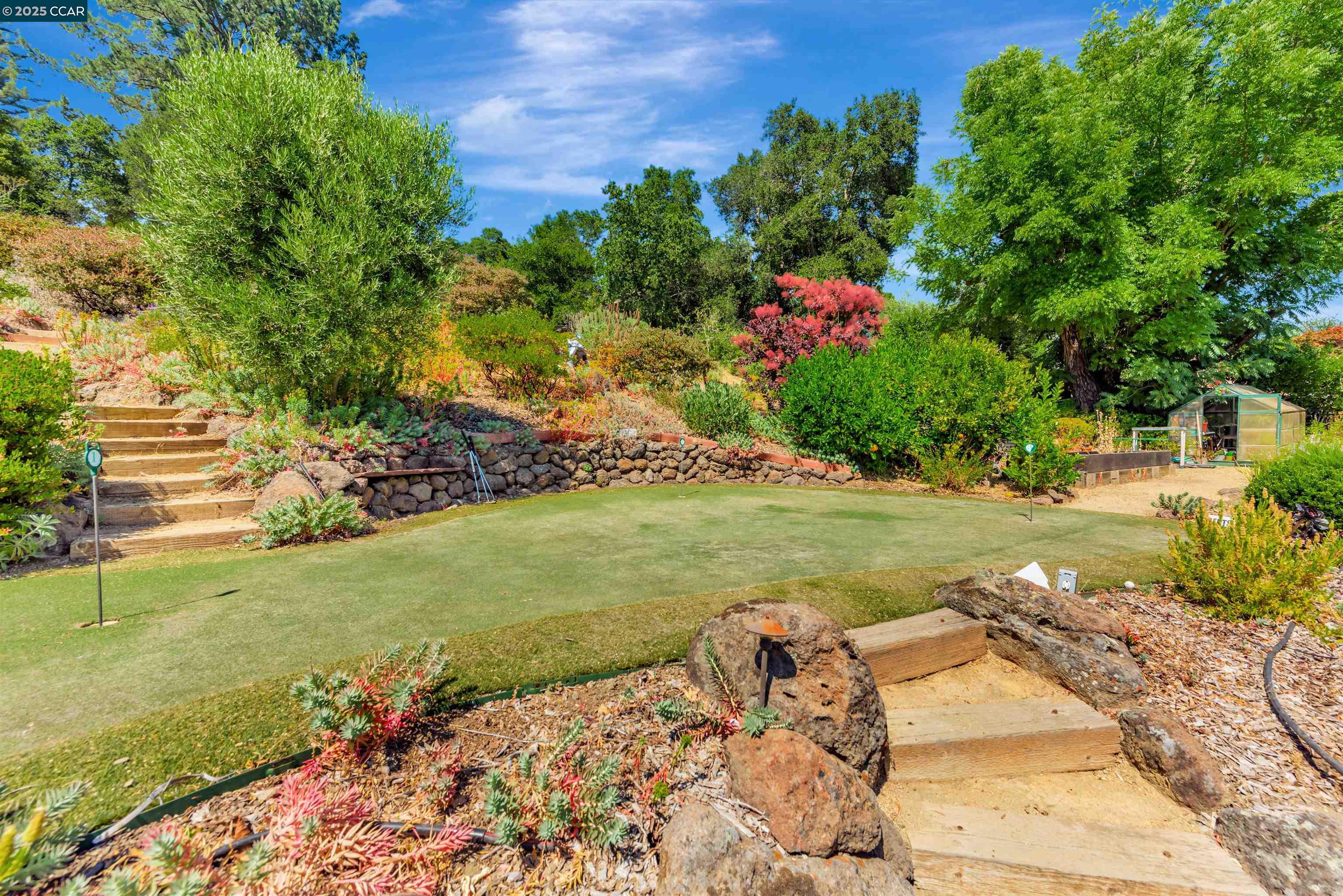 Detail Gallery Image 42 of 51 For 23 El Verano, Orinda,  CA 94563 - 4 Beds | 3 Baths