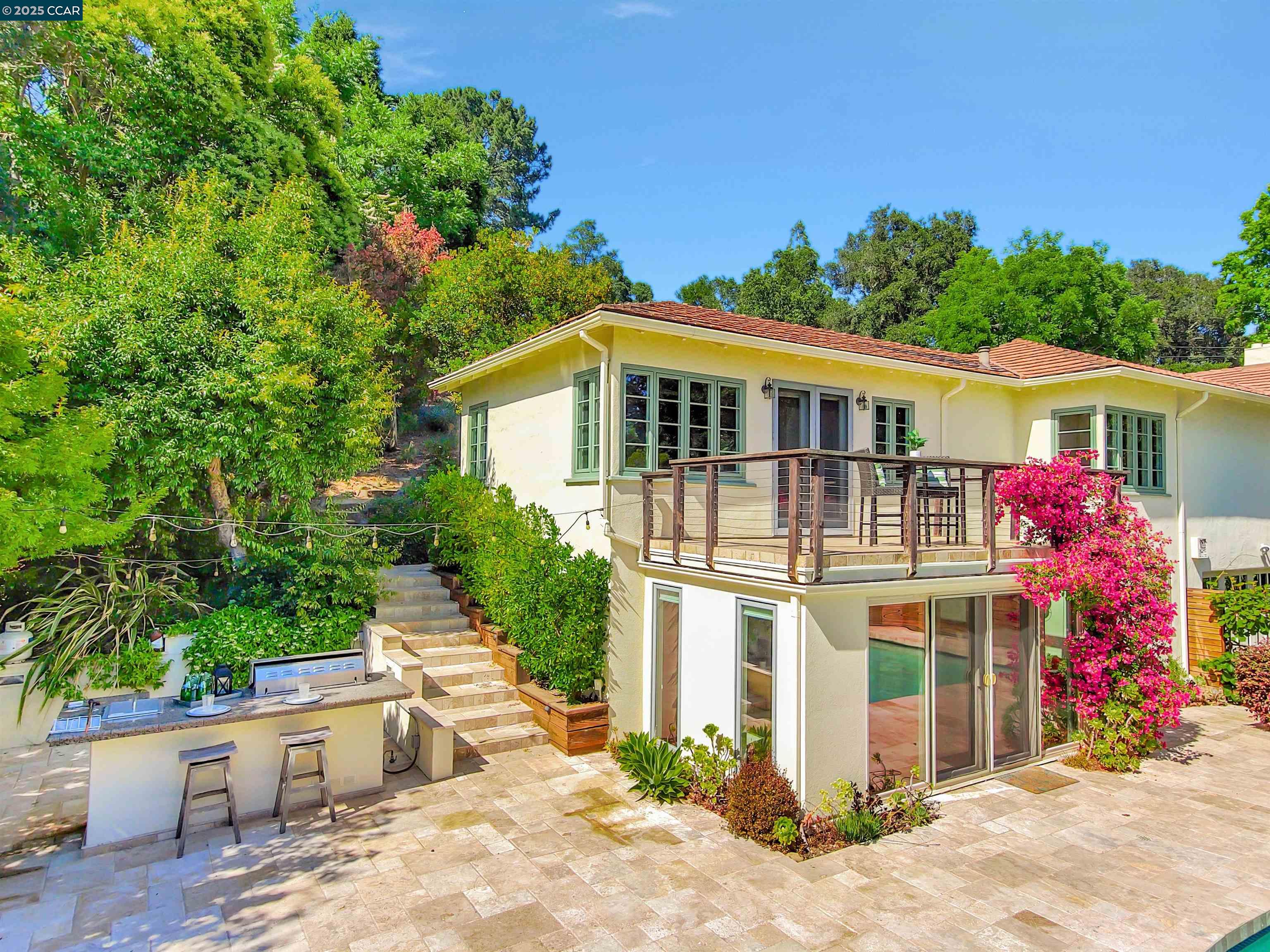 Detail Gallery Image 48 of 51 For 23 El Verano, Orinda,  CA 94563 - 4 Beds | 3 Baths