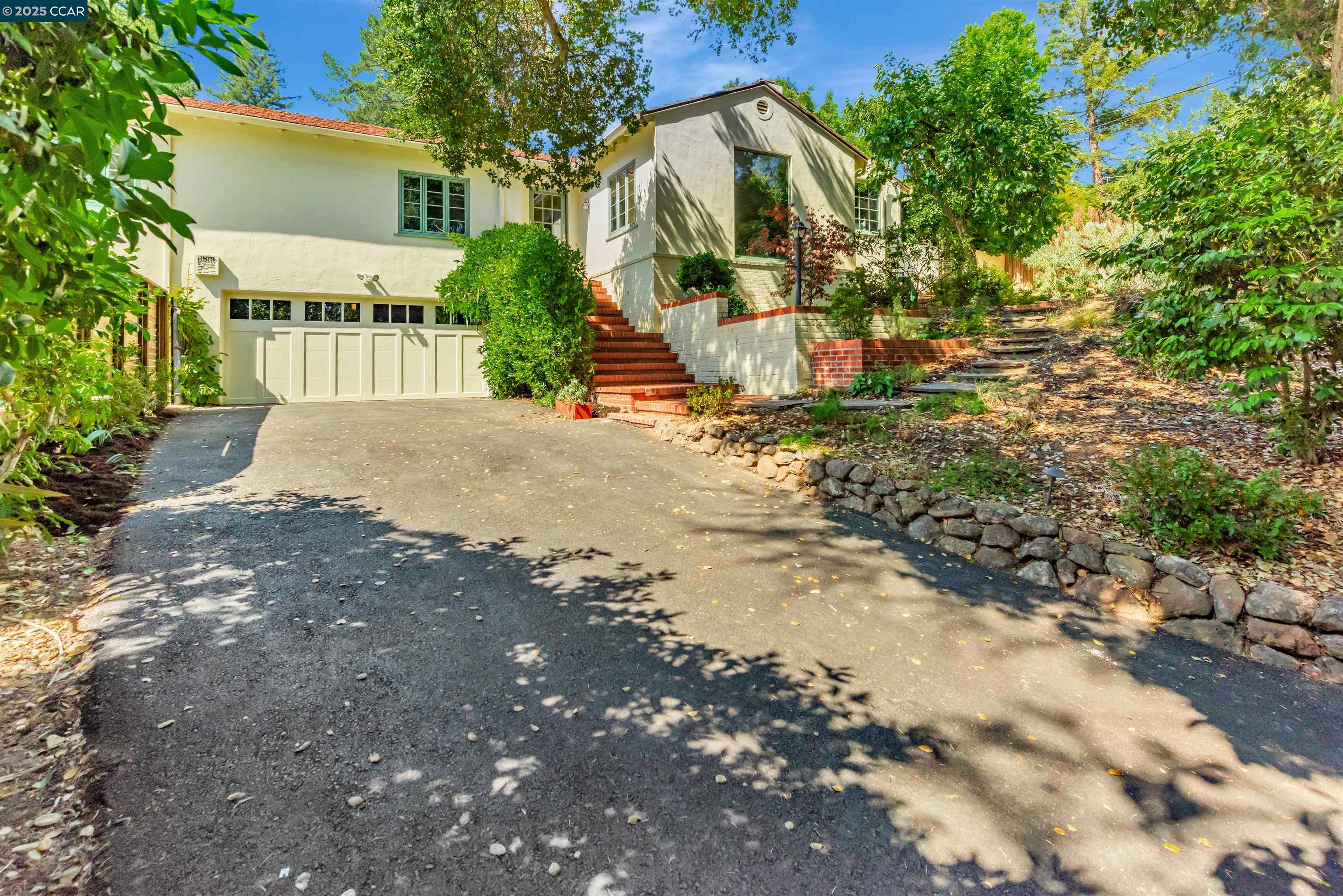Detail Gallery Image 51 of 51 For 23 El Verano, Orinda,  CA 94563 - 4 Beds | 3 Baths