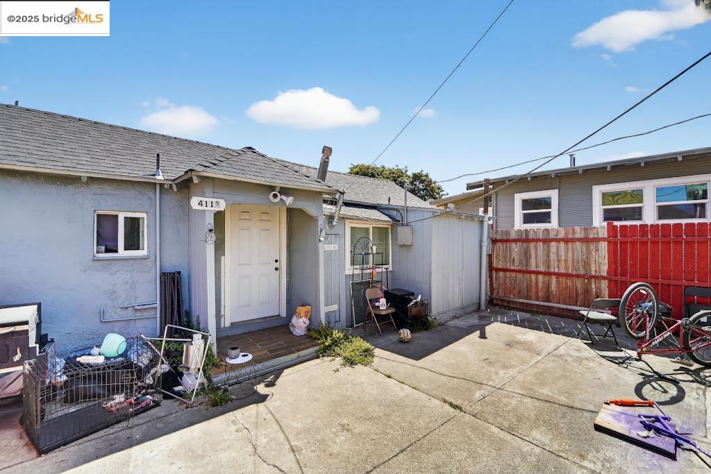 Detail Gallery Image 4 of 39 For 4114 E 17th St, Oakland,  CA 94601 - – Beds | – Baths