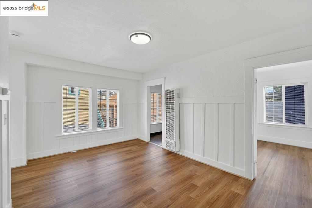 Detail Gallery Image 7 of 39 For 4114 E 17th St, Oakland,  CA 94601 - – Beds | – Baths