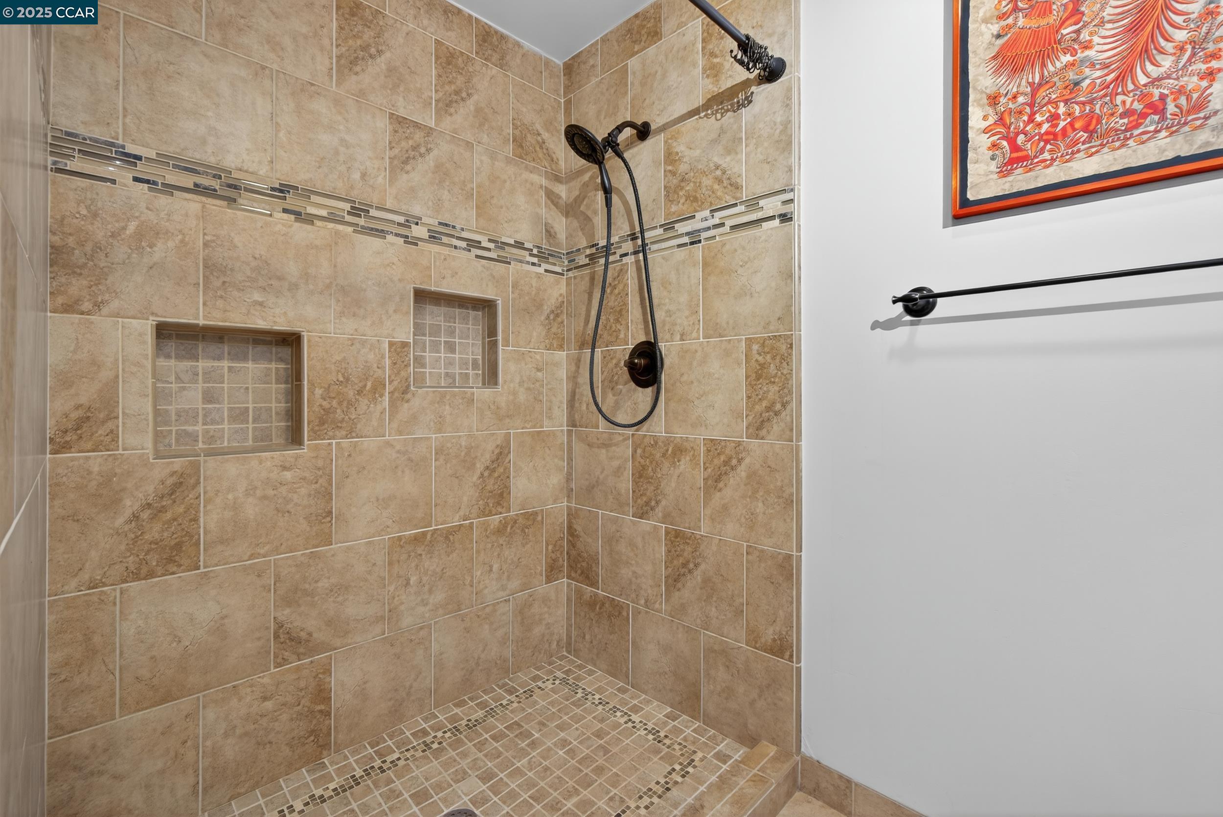Detail Gallery Image 33 of 53 For 1827 Leo Ln, Concord,  CA 94521 - 4 Beds | 2 Baths