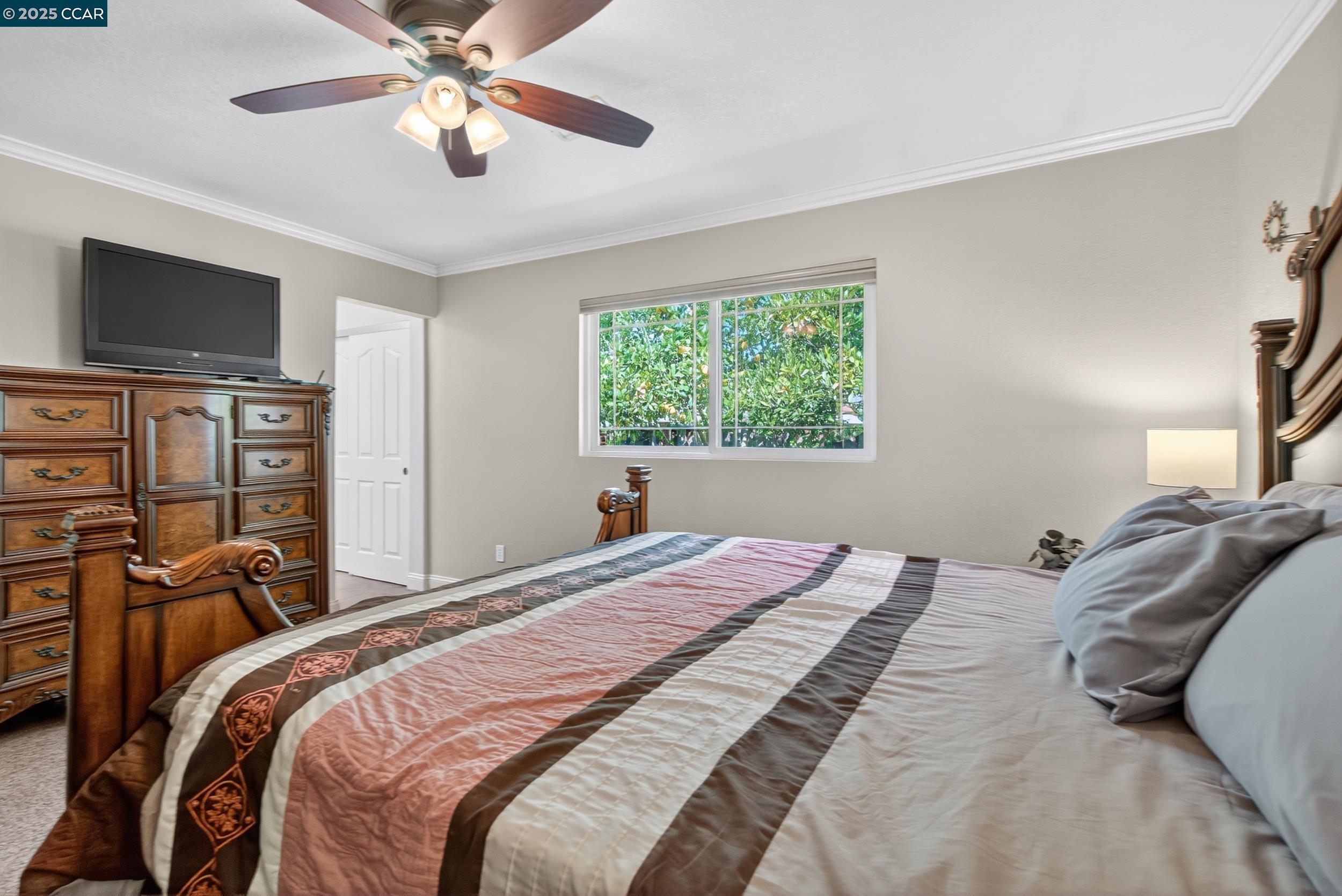 Detail Gallery Image 36 of 53 For 1827 Leo Ln, Concord,  CA 94521 - 4 Beds | 2 Baths
