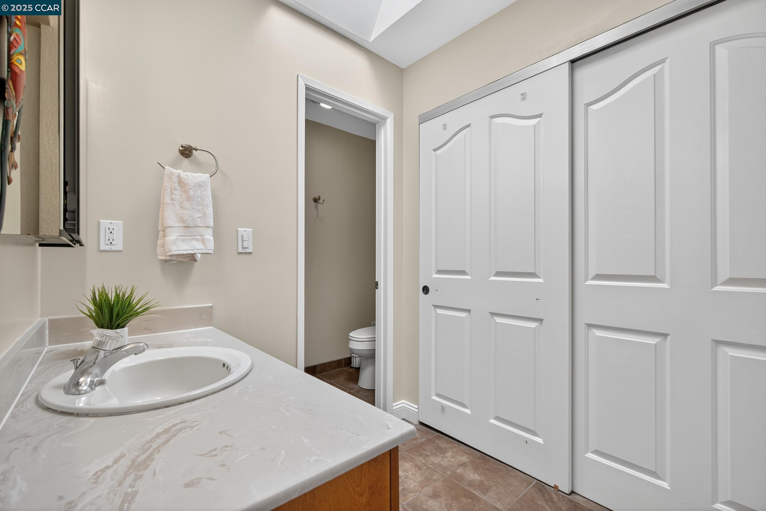 Detail Gallery Image 37 of 53 For 1827 Leo Ln, Concord,  CA 94521 - 4 Beds | 2 Baths
