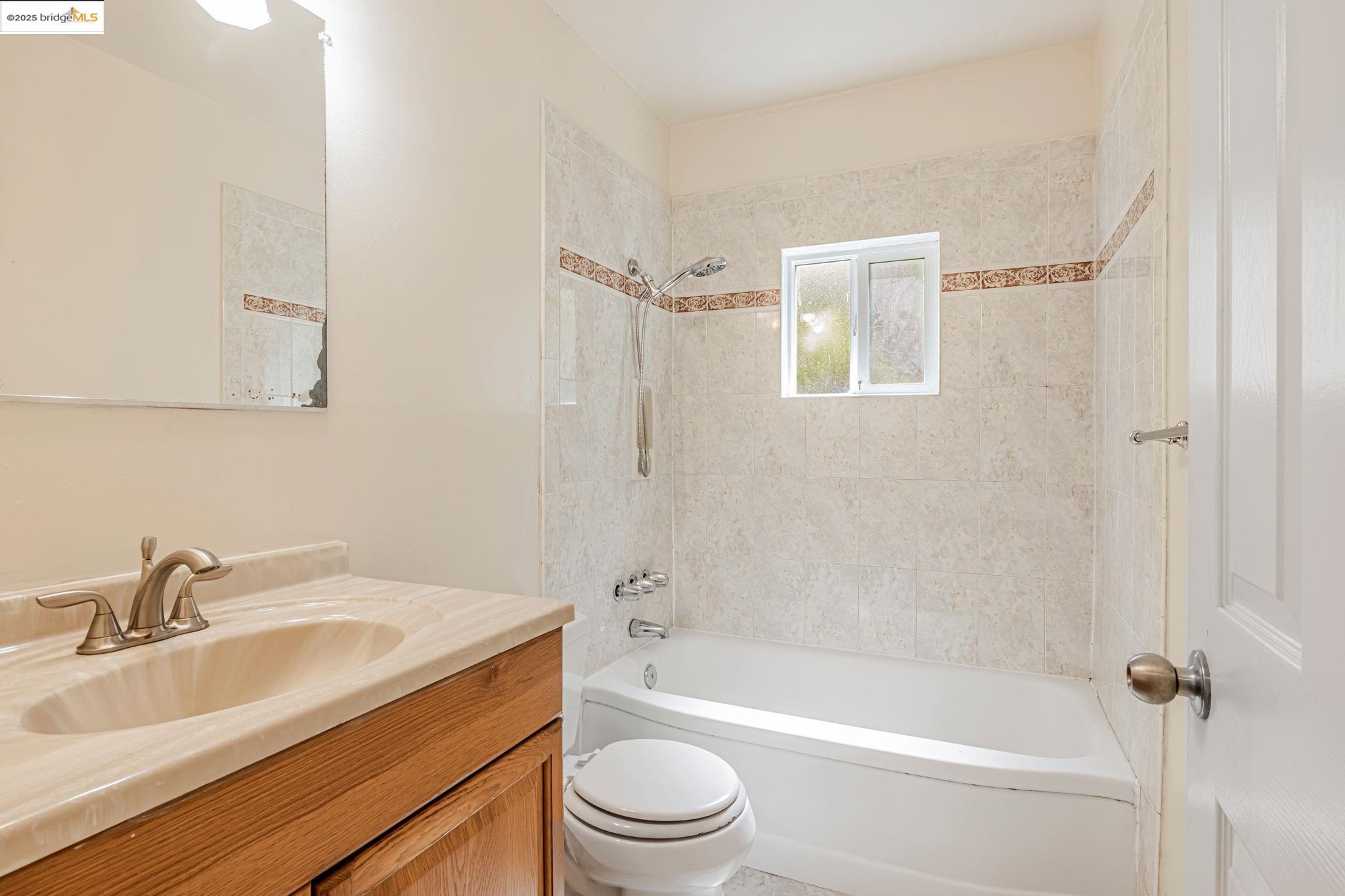 Detail Gallery Image 25 of 34 For 24575 Marie Drive, Hayward,  CA 94542 - 3 Beds | 2 Baths