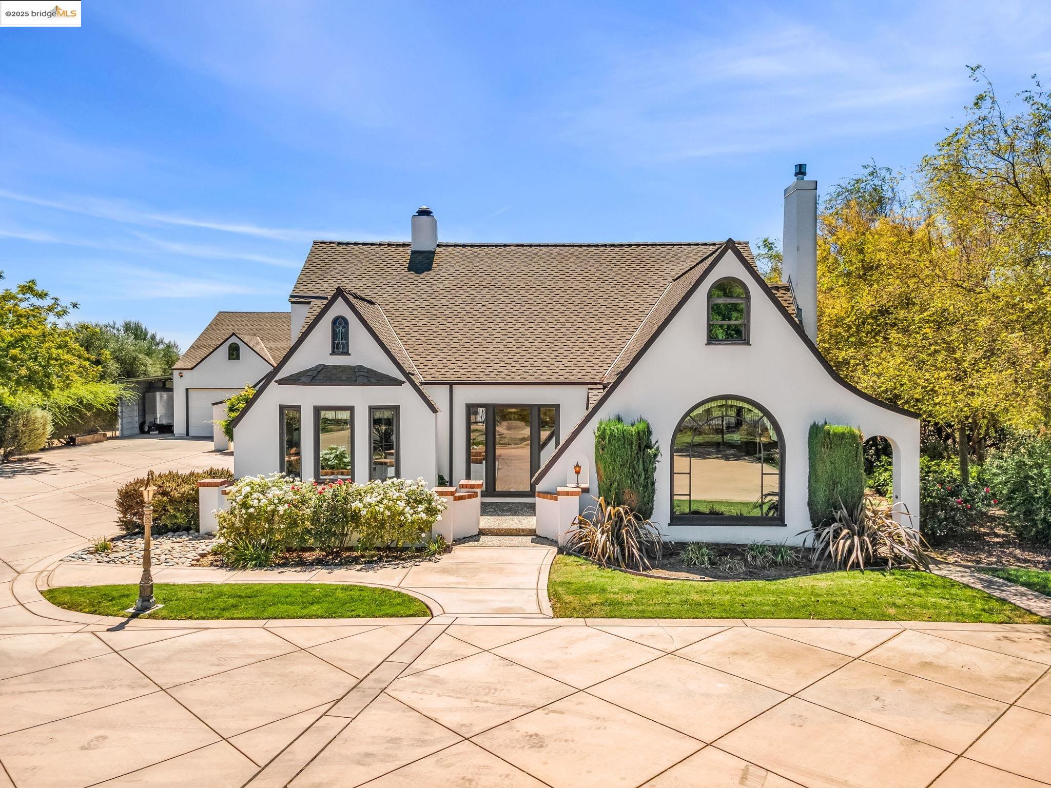 Detail Gallery Image 24 of 60 For 11081 Brentwood Blvd., Brentwood,  CA 94513-9999 - 3 Beds | 3 Baths