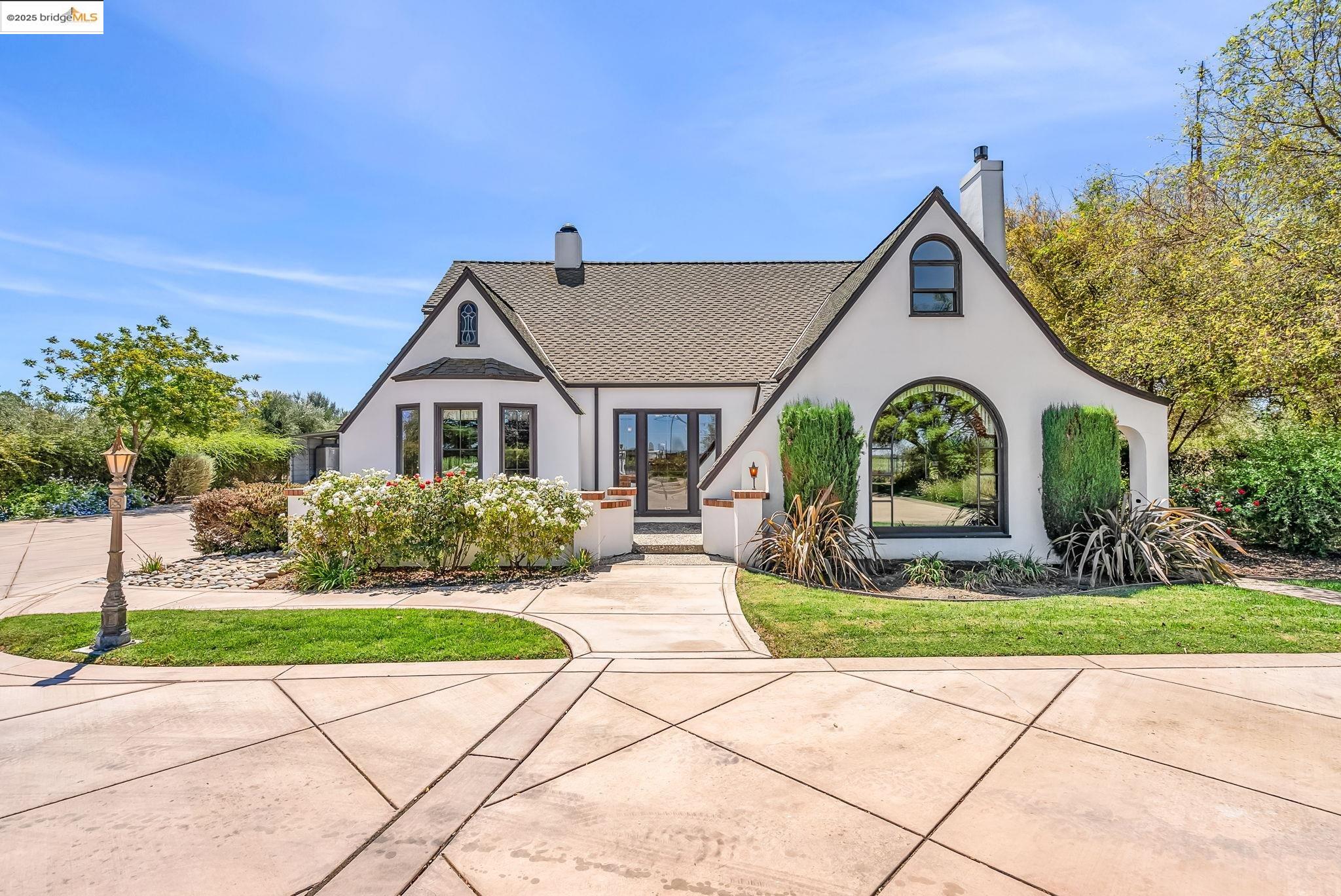 Detail Gallery Image 42 of 60 For 11081 Brentwood Blvd., Brentwood,  CA 94513-9999 - 3 Beds | 3 Baths