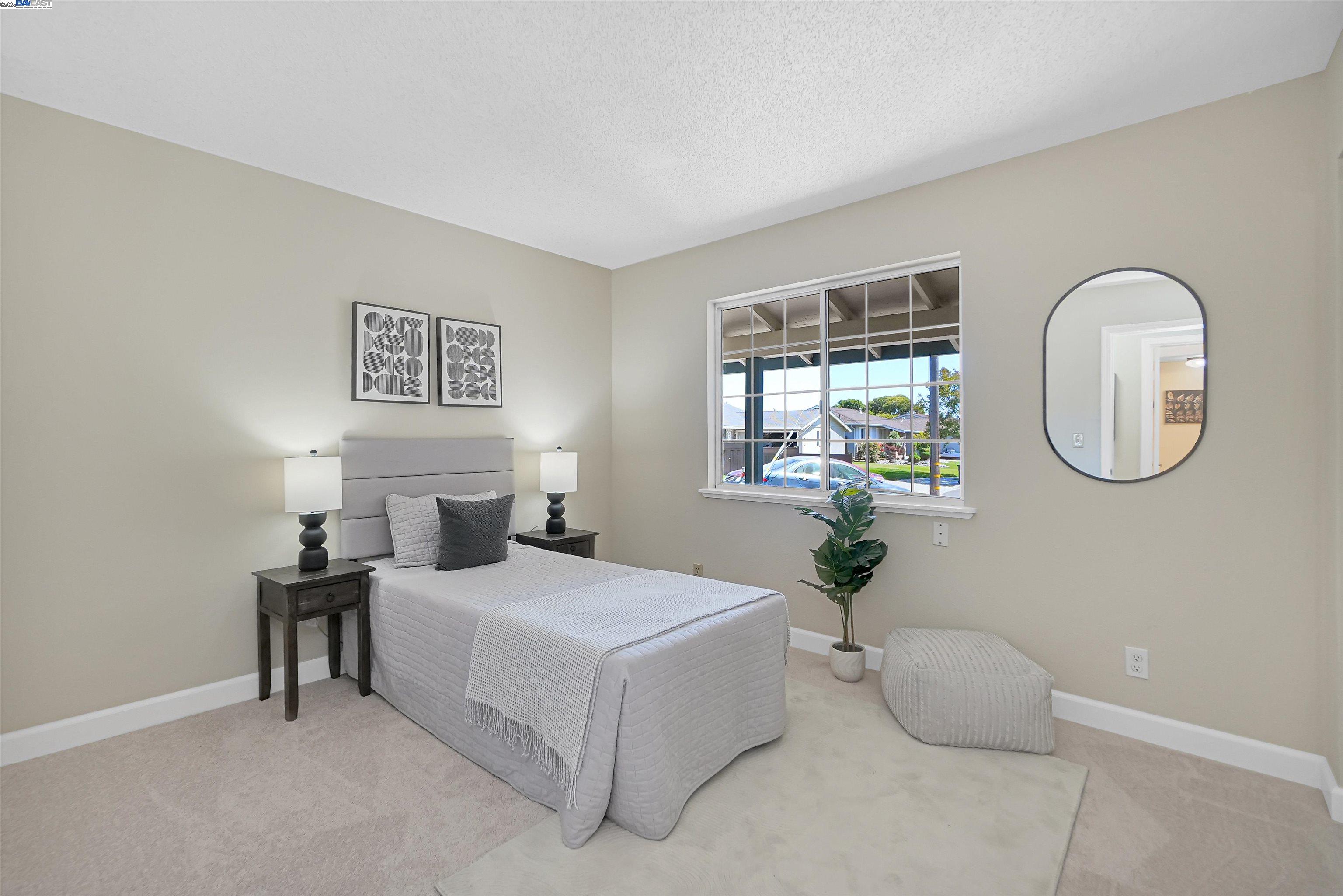 Detail Gallery Image 20 of 40 For 1925 Lilac Ave., Hayward,  CA 94545 - 4 Beds | 2 Baths