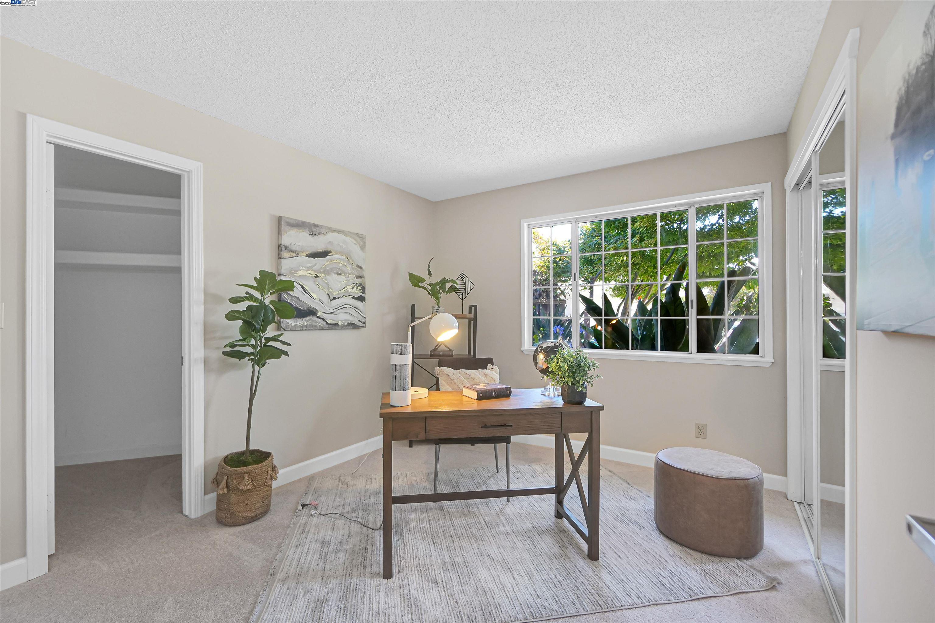 Detail Gallery Image 27 of 40 For 1925 Lilac Ave., Hayward,  CA 94545 - 4 Beds | 2 Baths