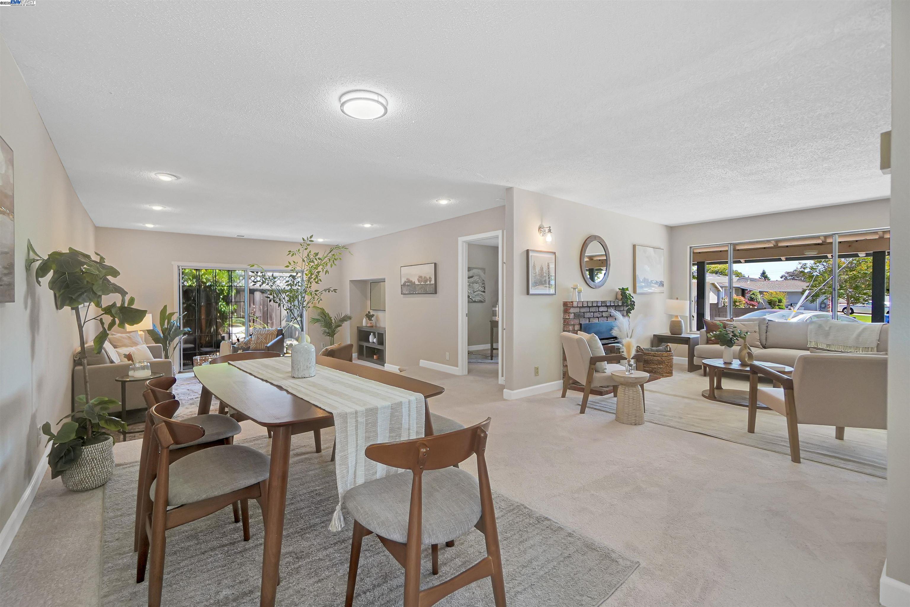 Detail Gallery Image 8 of 40 For 1925 Lilac Ave., Hayward,  CA 94545 - 4 Beds | 2 Baths