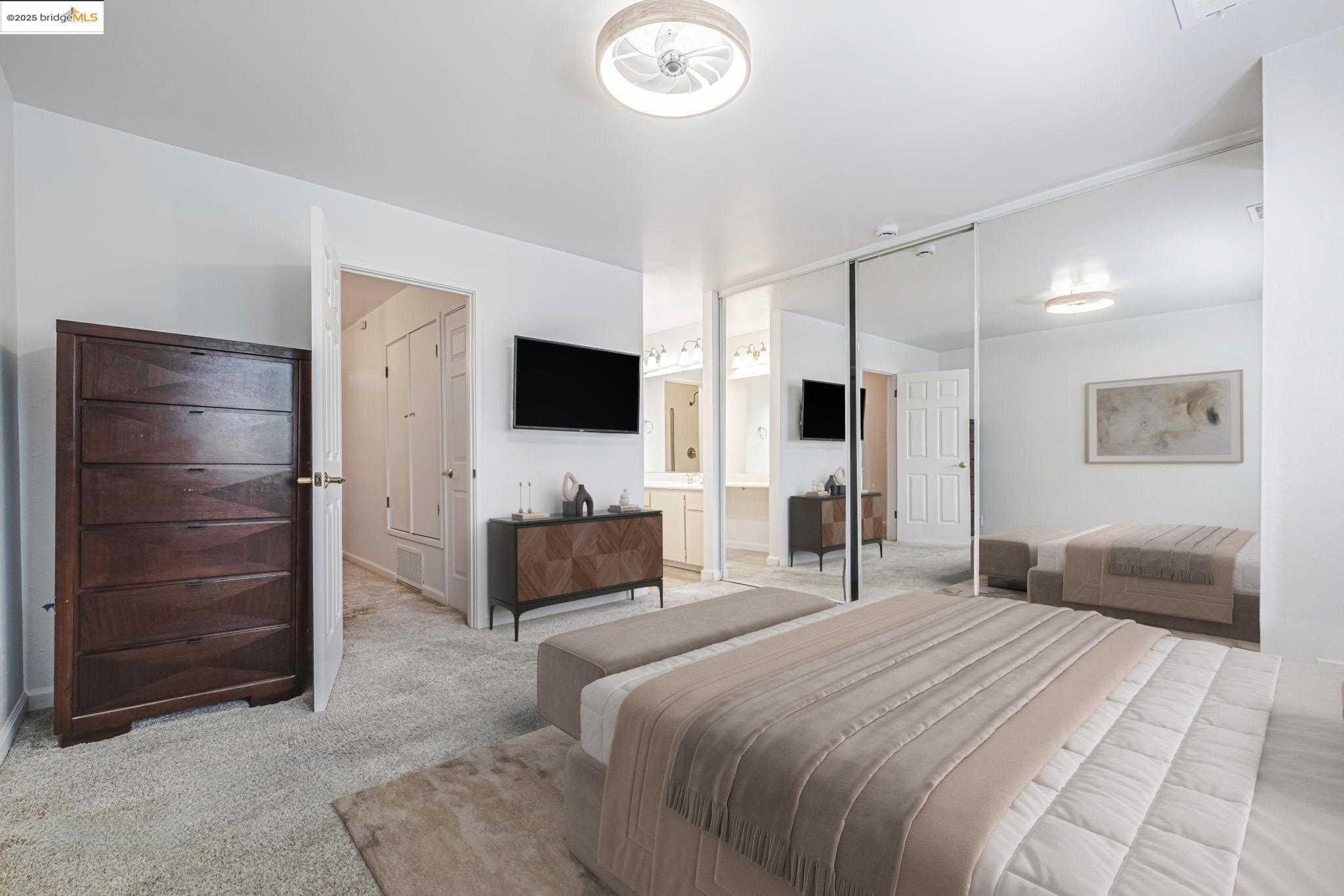 Photo #12: 41103321 Listing: Photo #12