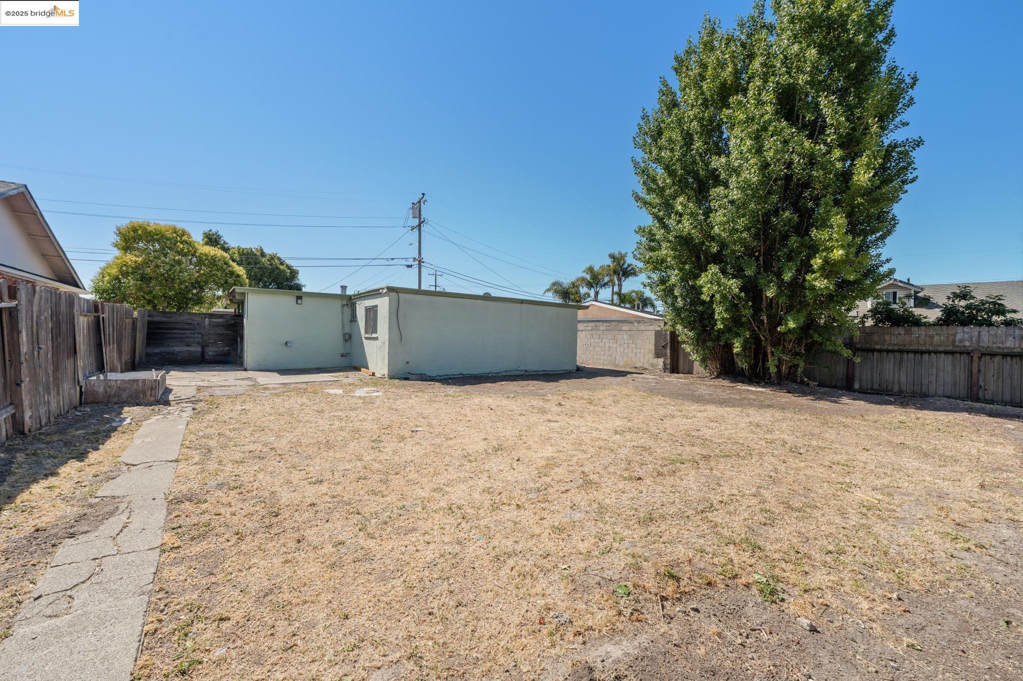 Detail Gallery Image 25 of 35 For 1151 Karen Rd, San Pablo,  CA 94806 - 2 Beds | 1 Baths