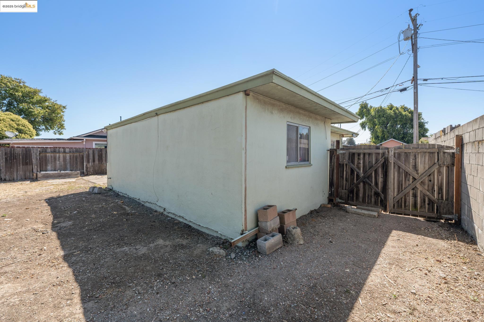 Detail Gallery Image 28 of 35 For 1151 Karen Rd, San Pablo,  CA 94806 - 2 Beds | 1 Baths