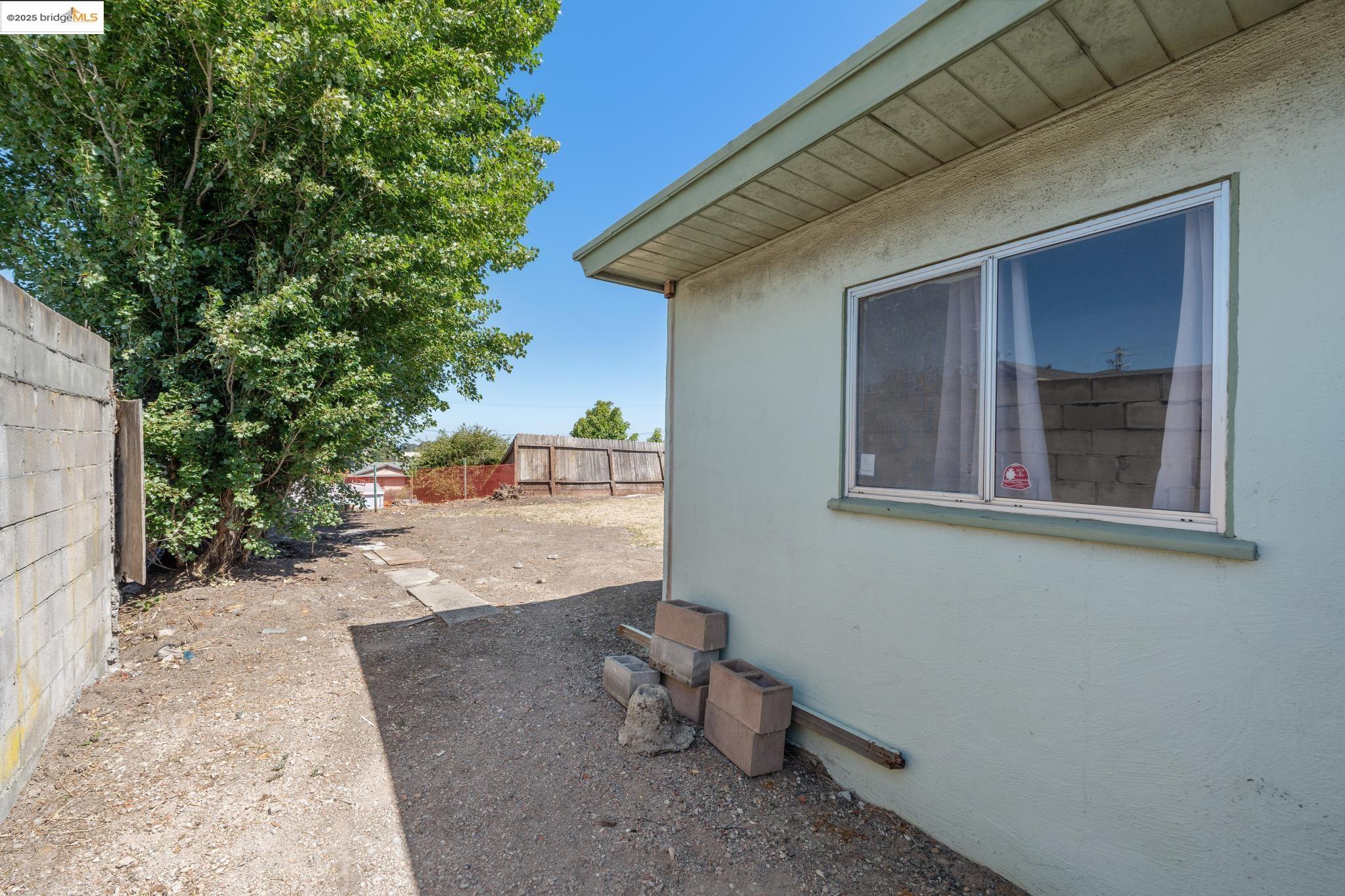 Detail Gallery Image 29 of 35 For 1151 Karen Rd, San Pablo,  CA 94806 - 2 Beds | 1 Baths
