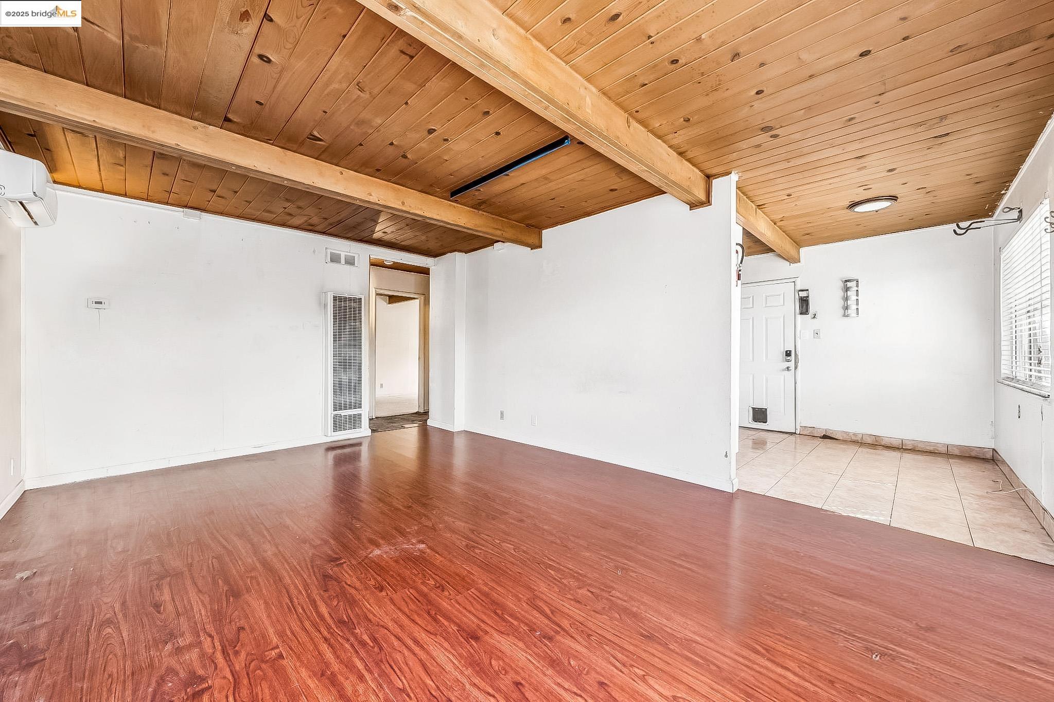 Detail Gallery Image 6 of 35 For 1151 Karen Rd, San Pablo,  CA 94806 - 2 Beds | 1 Baths