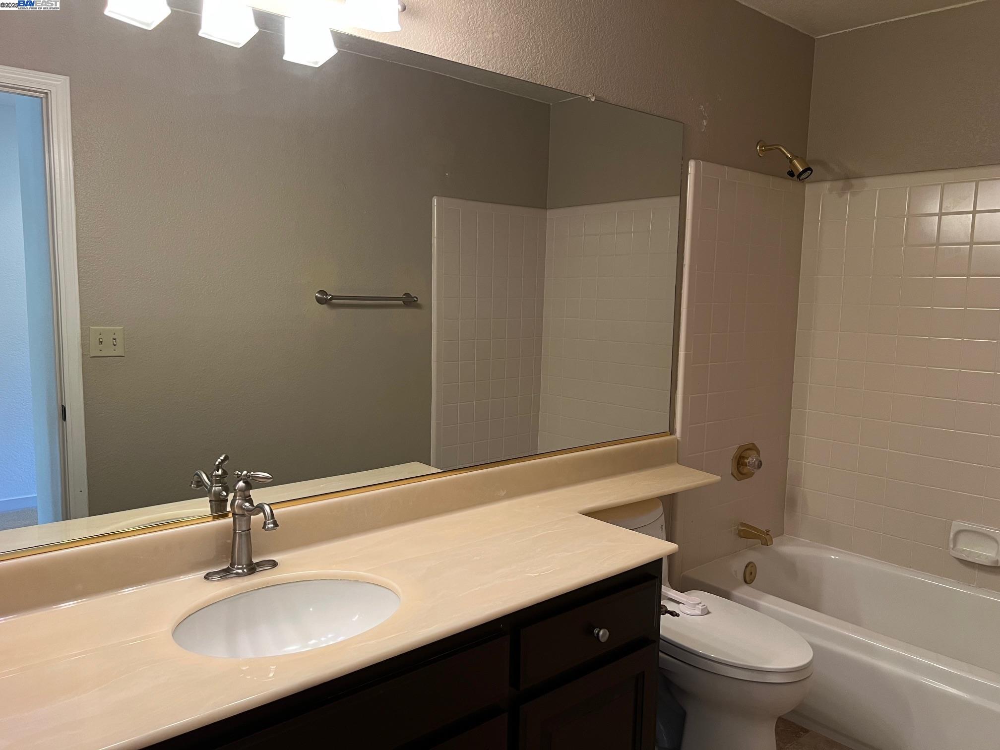Detail Gallery Image 36 of 52 For 4173 Garibaldi Pl, Pleasanton,  CA 94566 - 3 Beds | 2/1 Baths