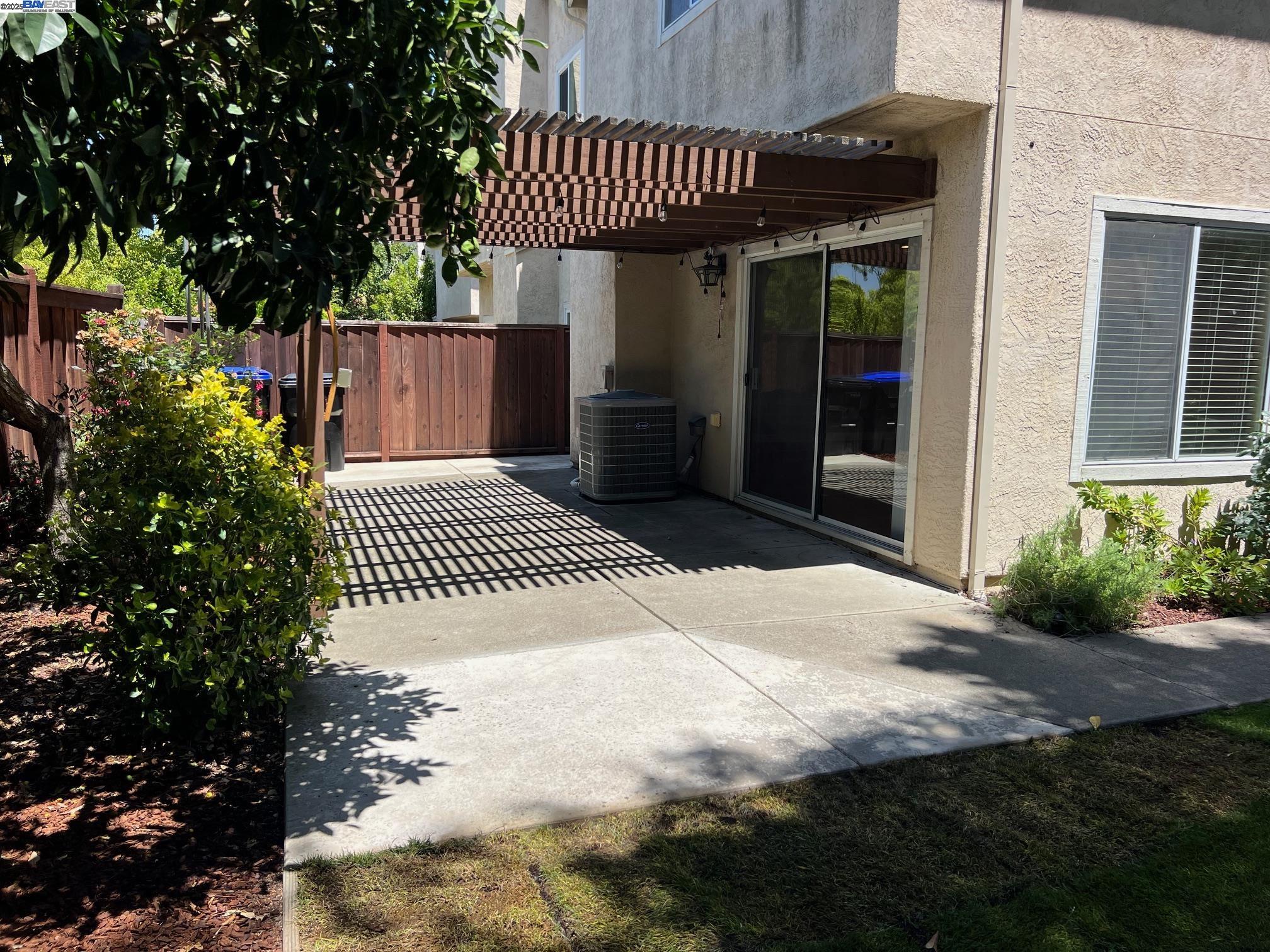 Detail Gallery Image 44 of 52 For 4173 Garibaldi Pl, Pleasanton,  CA 94566 - 3 Beds | 2/1 Baths