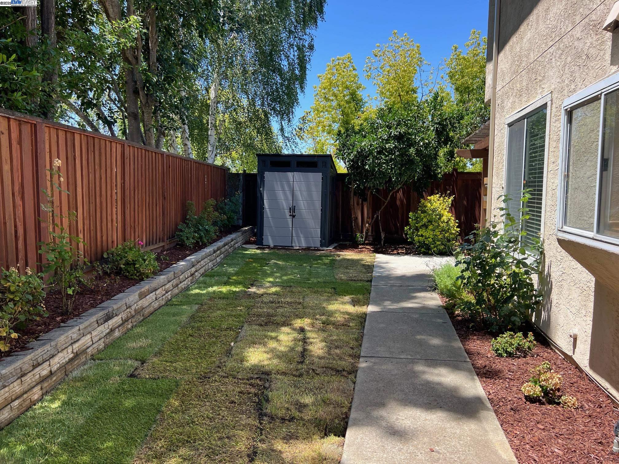 Detail Gallery Image 45 of 52 For 4173 Garibaldi Pl, Pleasanton,  CA 94566 - 3 Beds | 2/1 Baths