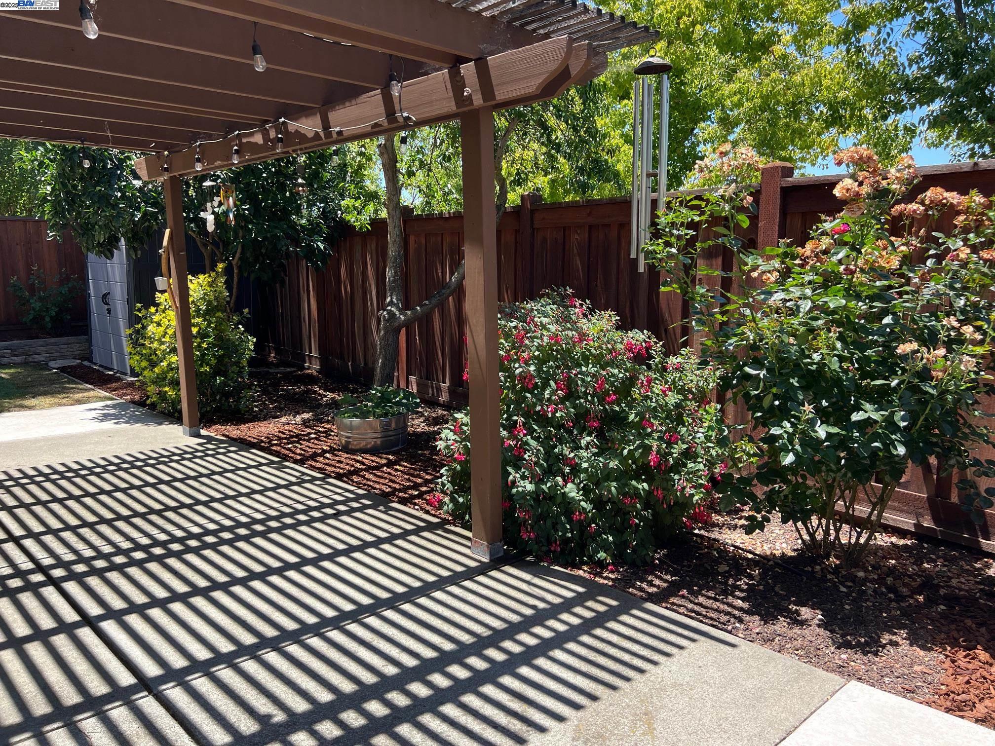 Detail Gallery Image 46 of 52 For 4173 Garibaldi Pl, Pleasanton,  CA 94566 - 3 Beds | 2/1 Baths