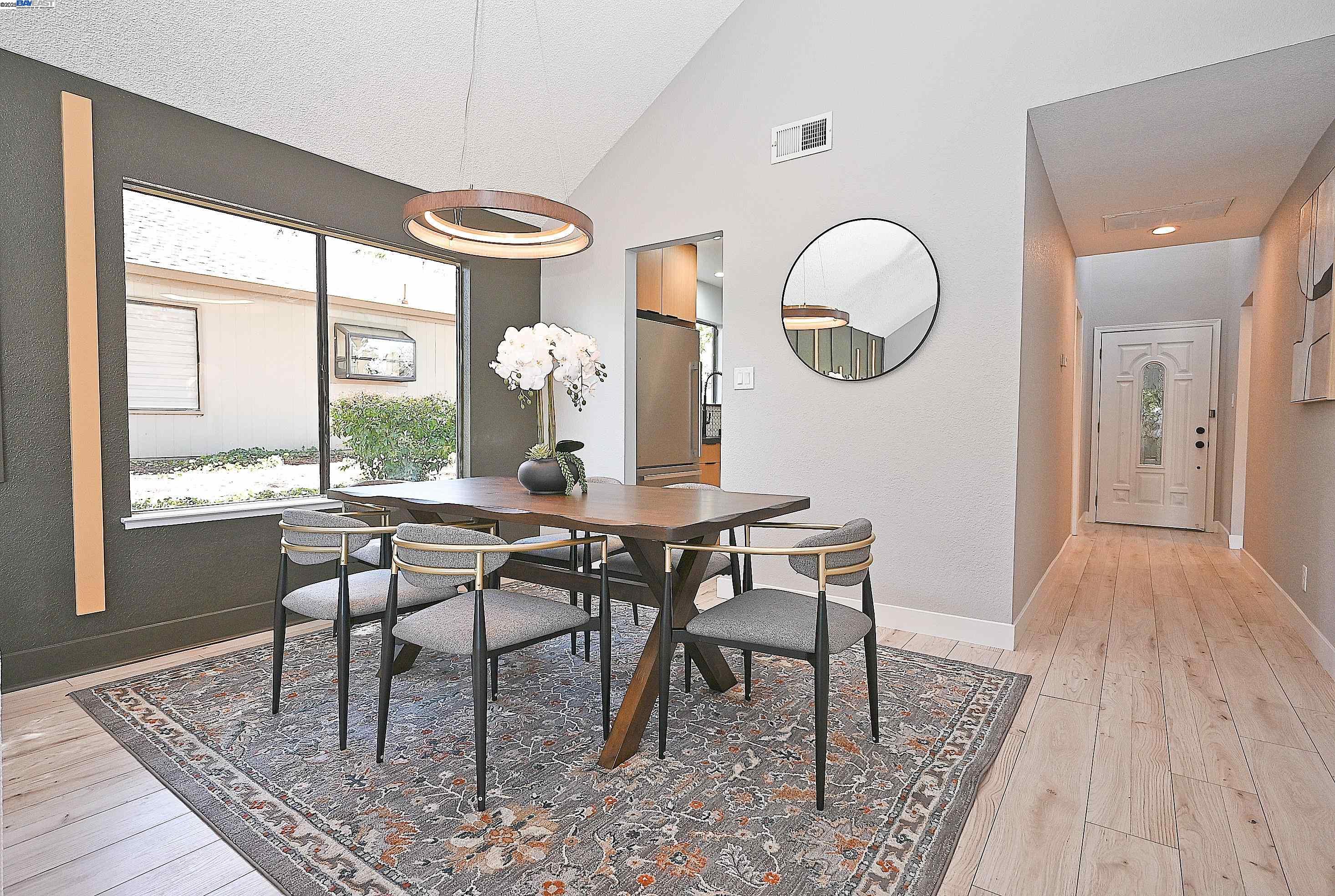 Photo #6: 41103325 Listing 