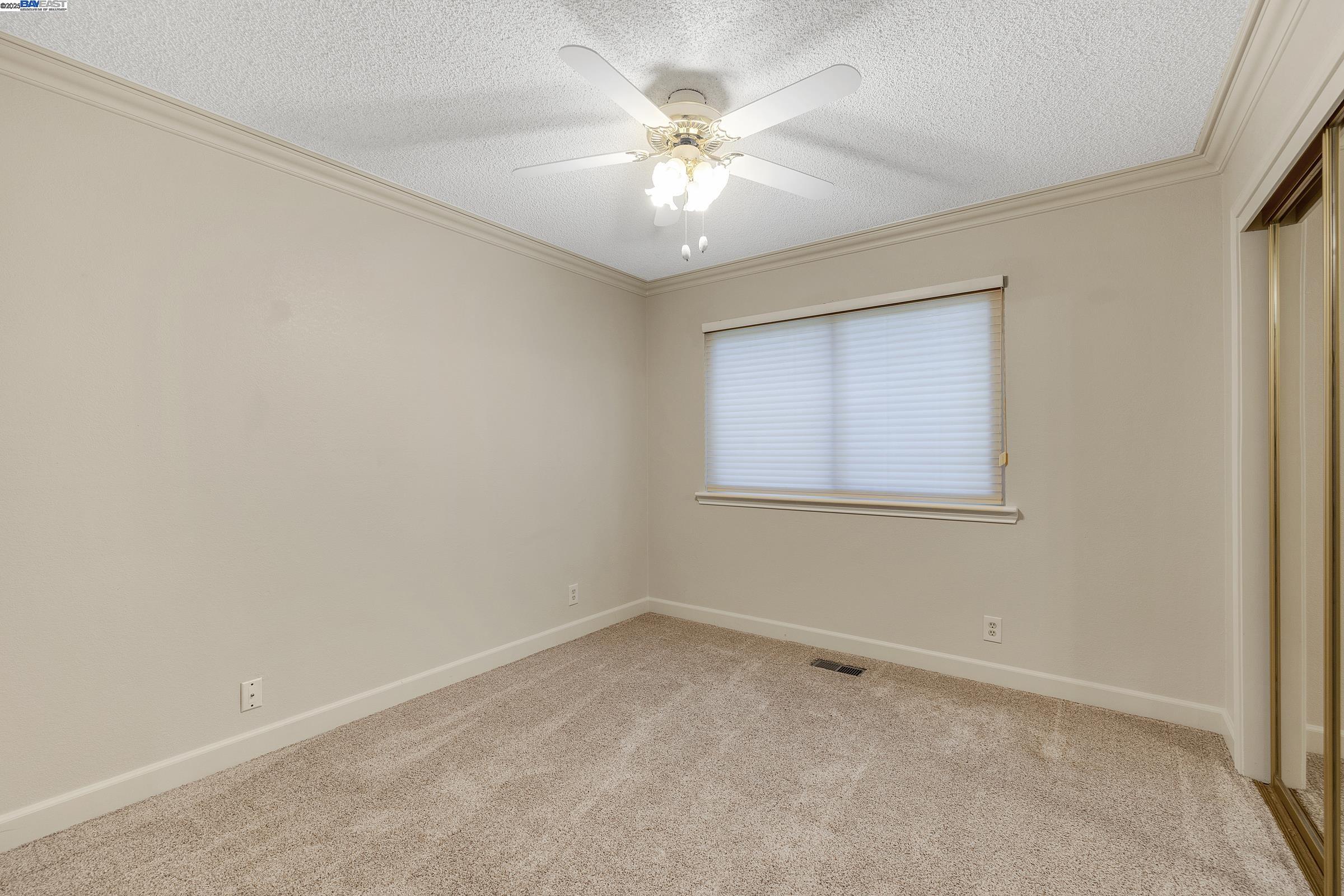 2207 Dexter Ct., Hayward, California 94541, 3 Bedrooms Bedrooms, 7 Rooms Rooms,2 BathroomsBathrooms,Residential,For Sale,2207 Dexter Ct.,41103330