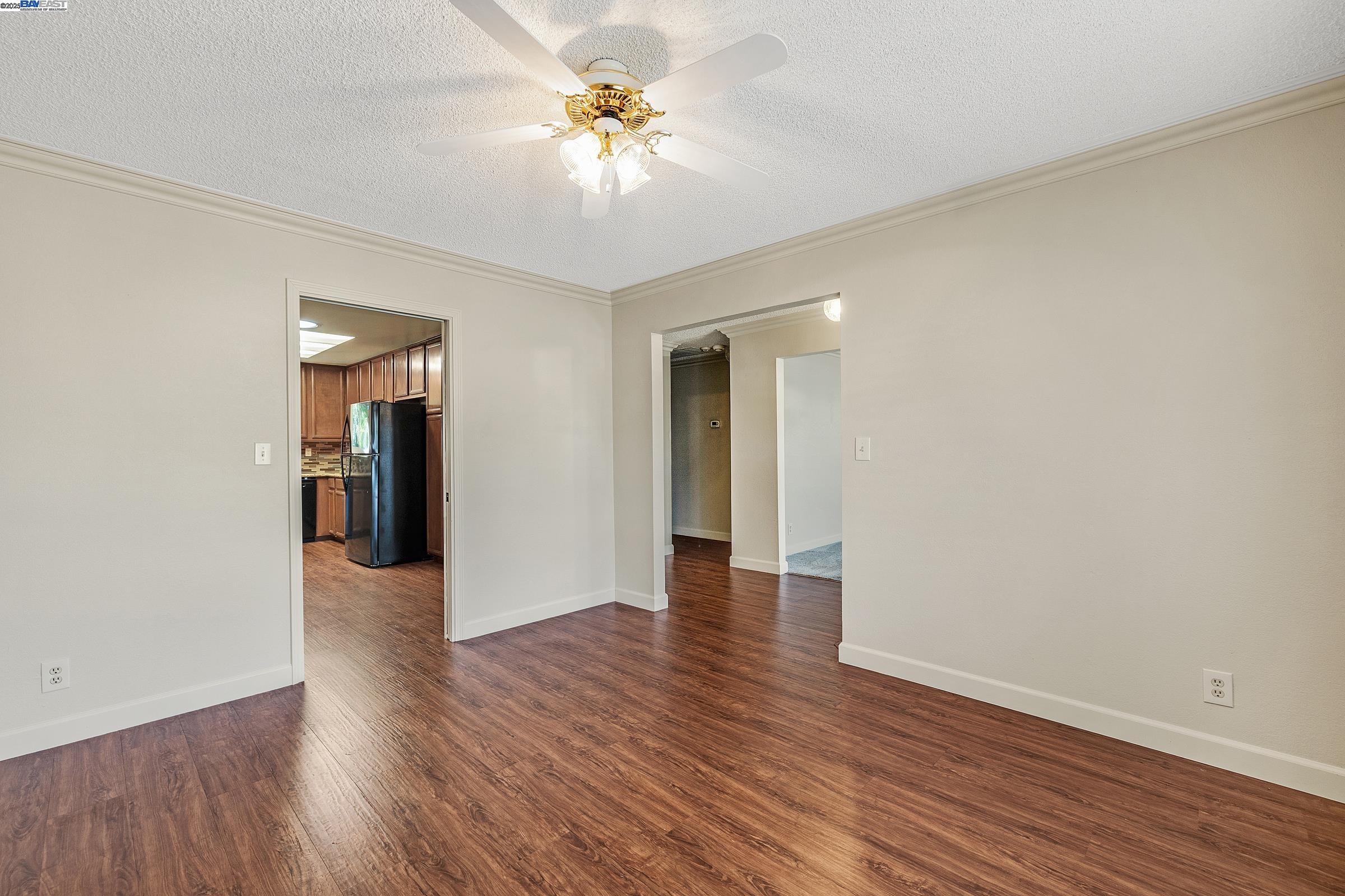 2207 Dexter Ct., Hayward, California 94541, 3 Bedrooms Bedrooms, 7 Rooms Rooms,2 BathroomsBathrooms,Residential,For Sale,2207 Dexter Ct.,41103330